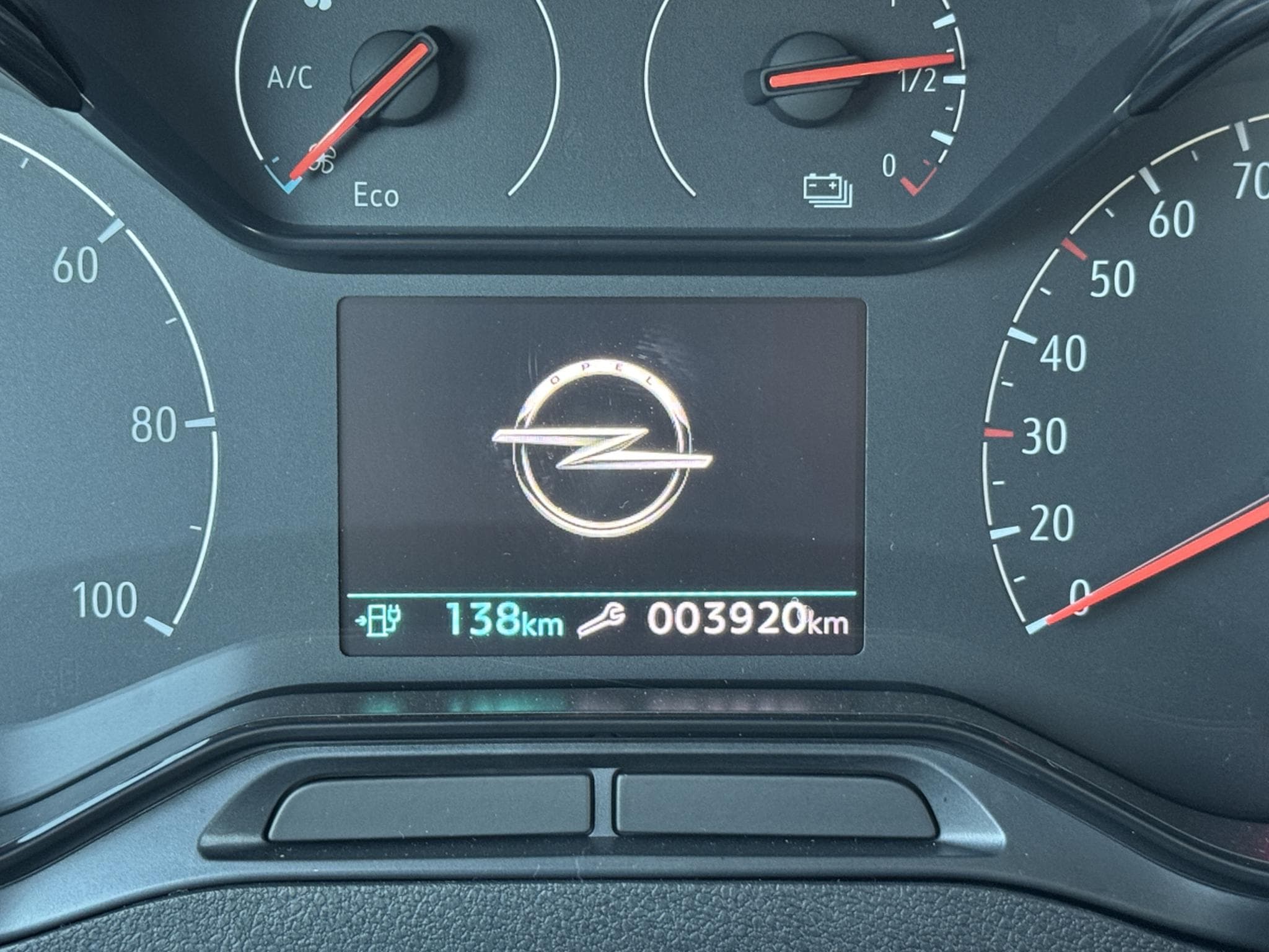 Opel Combo-e Life Edition (2024) - Photo 8