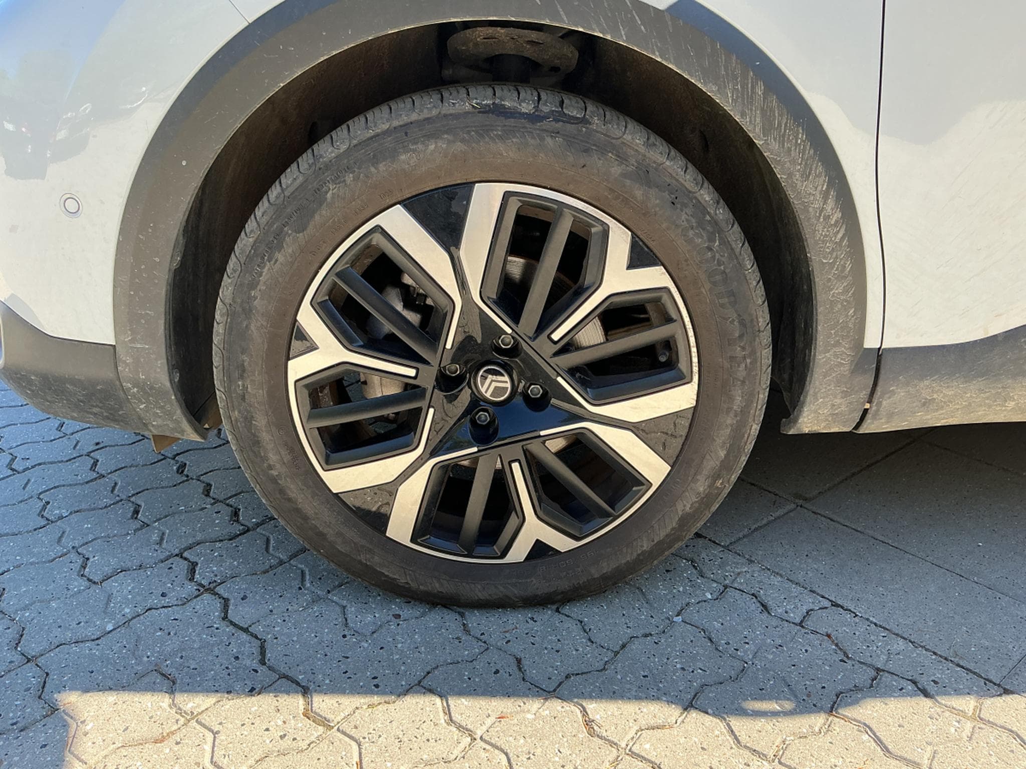 Citroen C4 Max (2025) - Photo 16