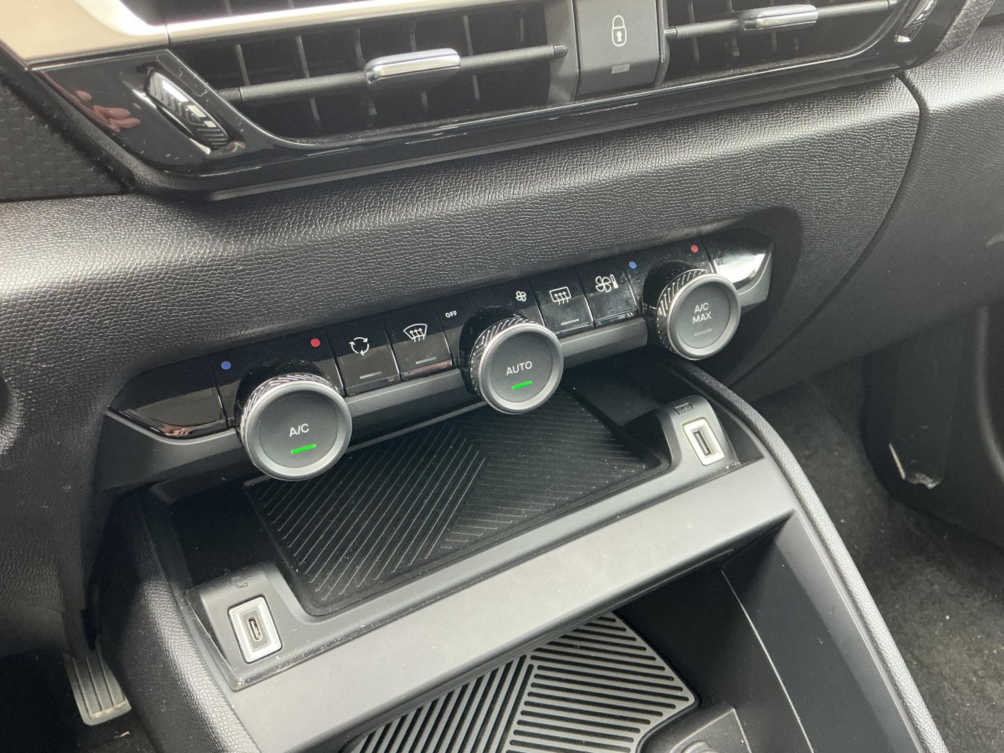 Citroen C4 Max 130 hp (2025) - Photo 10