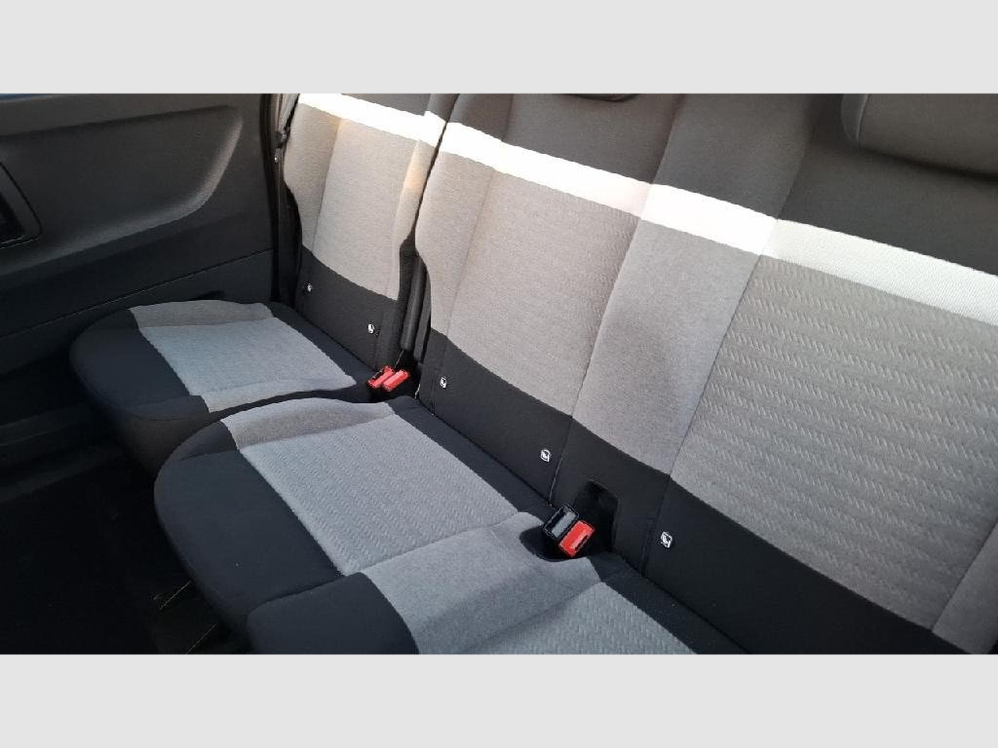 Citroen e-Berlingo Plus (2025) - Photo 7