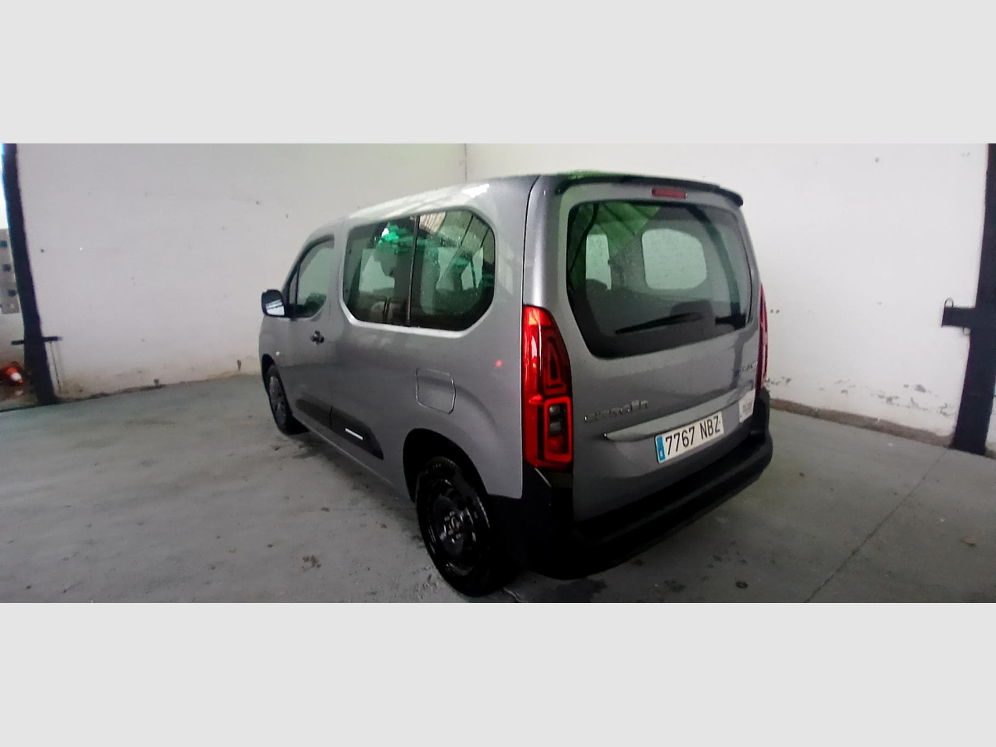 Citroen e-Berlingo Plus (2025) - Photo 6