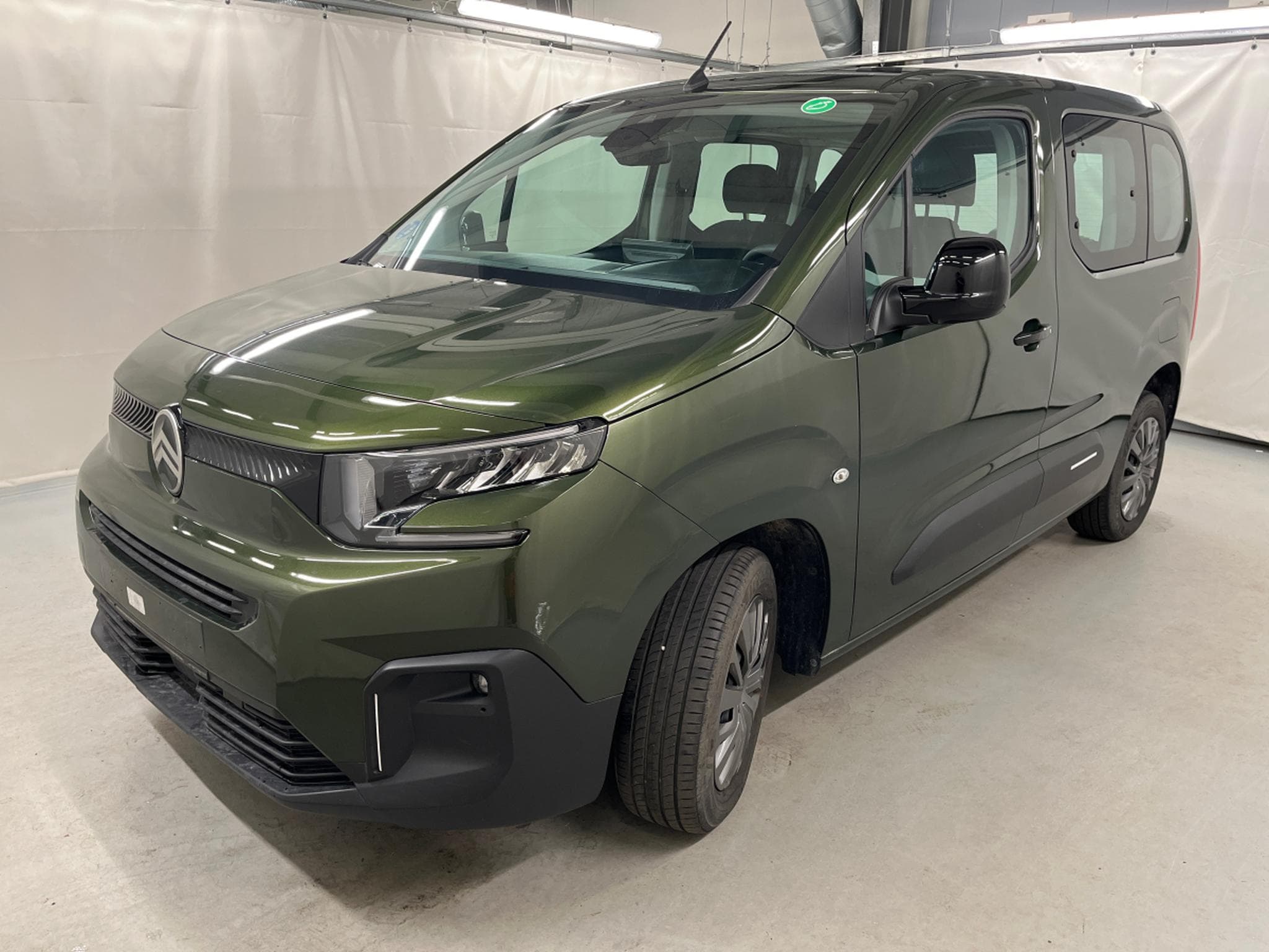 Citroen e-Berlingo Plus (2025) - Photo 1
