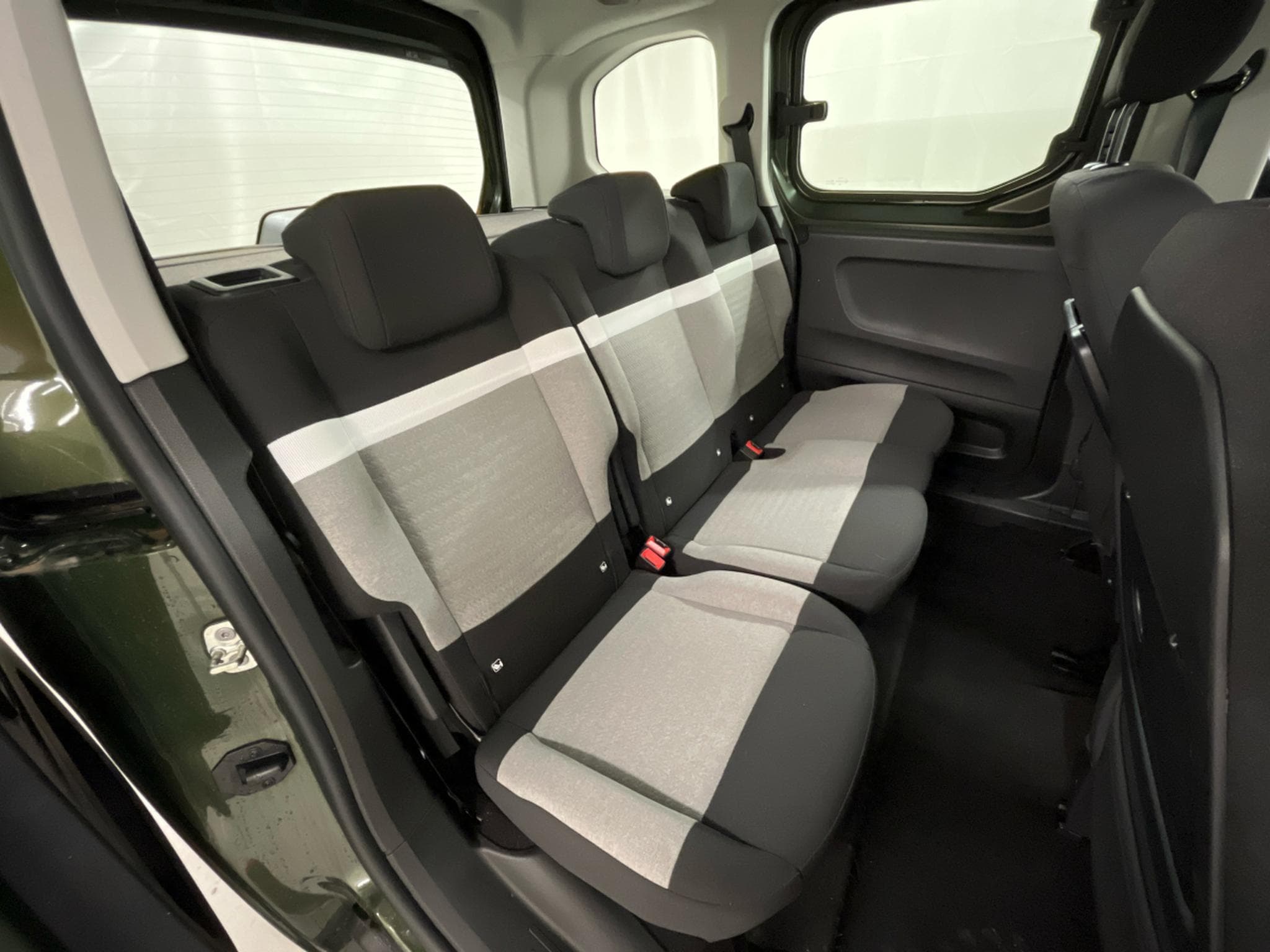 Citroen e-Berlingo Plus (2025) - Photo 7