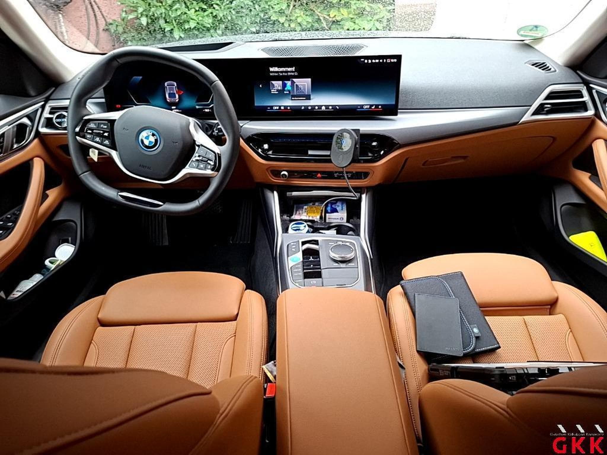 Bmw i4 eDrive40 5d (2025) - Photo 3