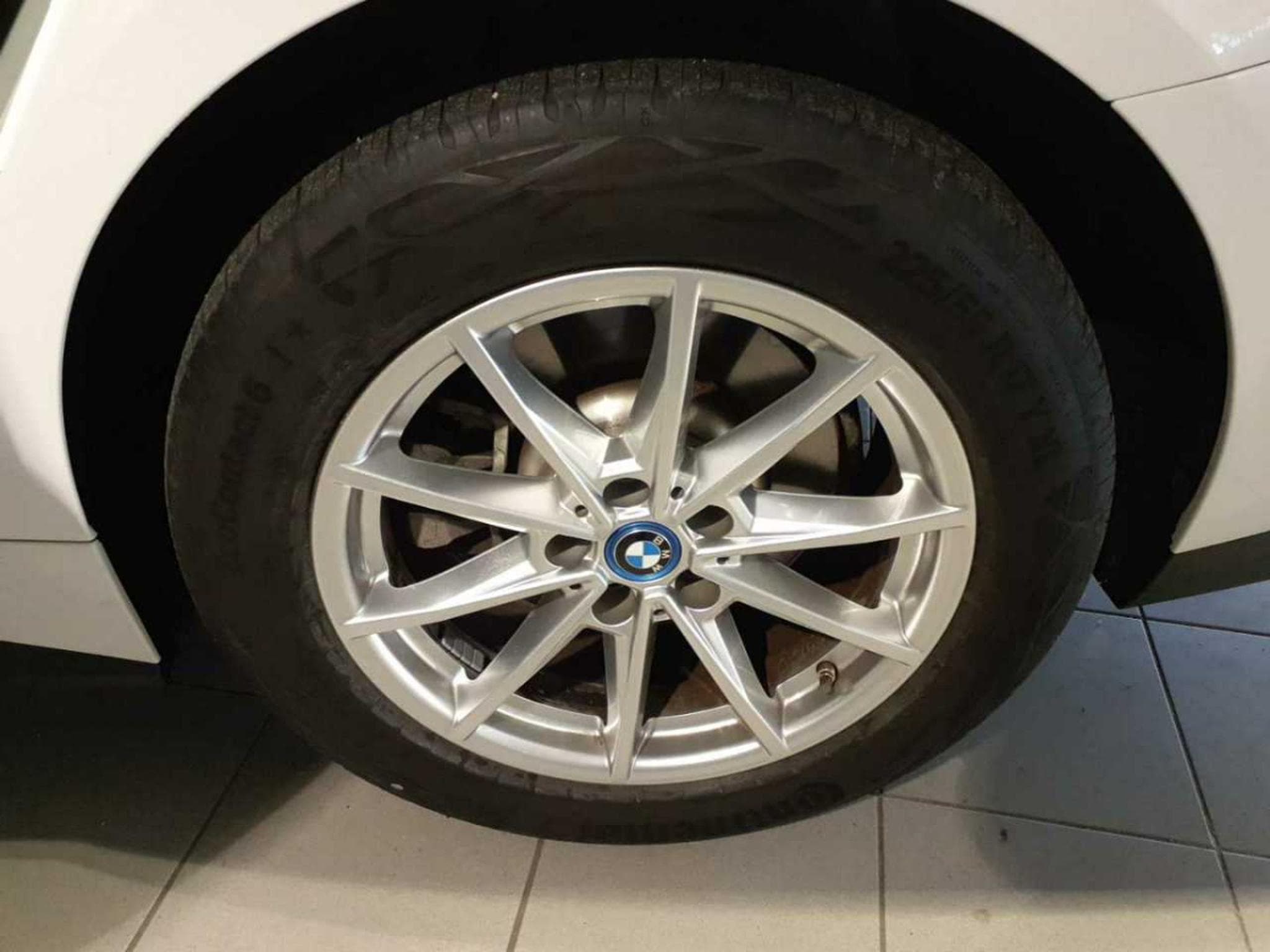 Bmw i4 eDrive40 5d (2023) - Photo 10