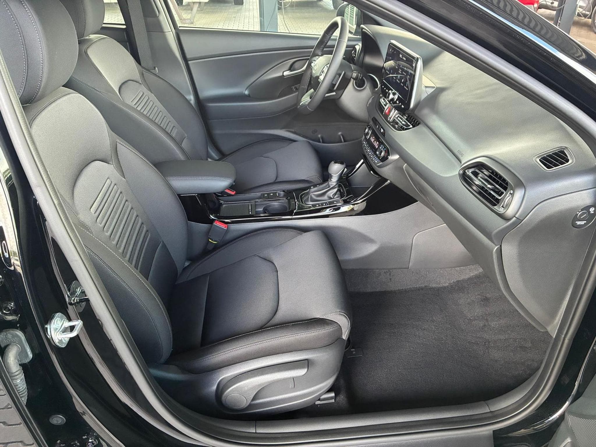 Hyundai i30 Comfort Plus (2025) - Photo 10