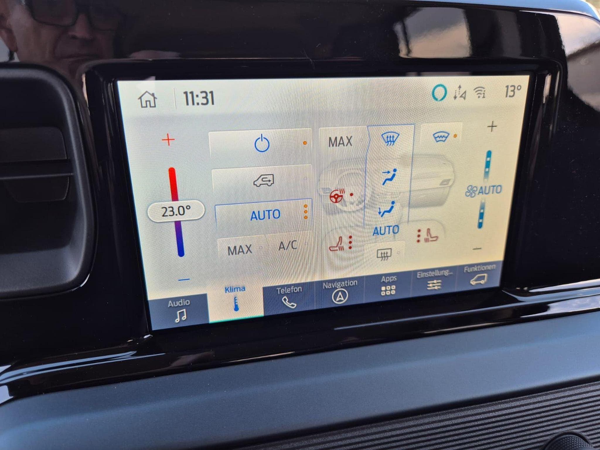 Ford Tourneo Active (2026) - Photo 20