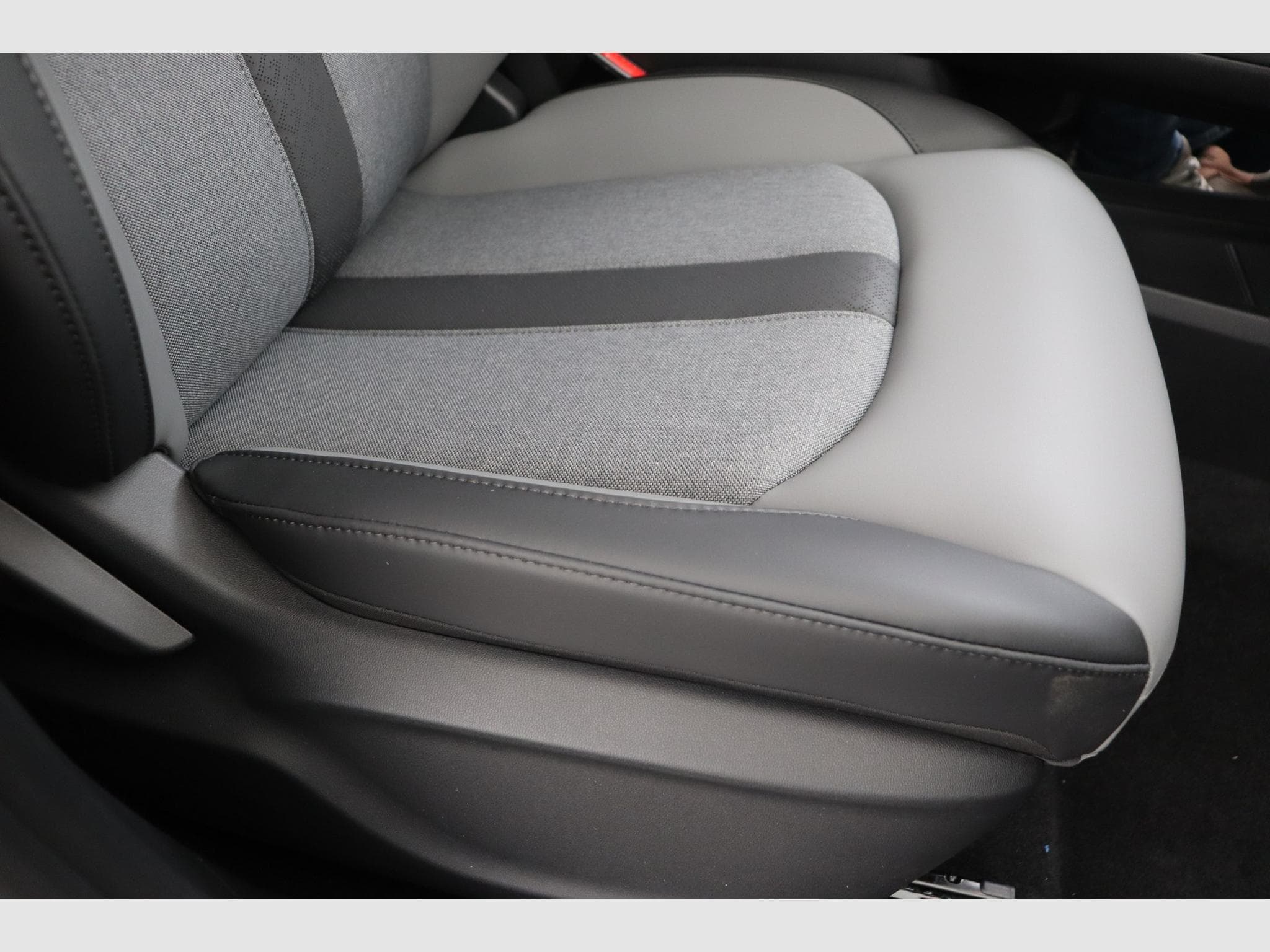 Mg MG5 Luxury (2026) - Photo 15