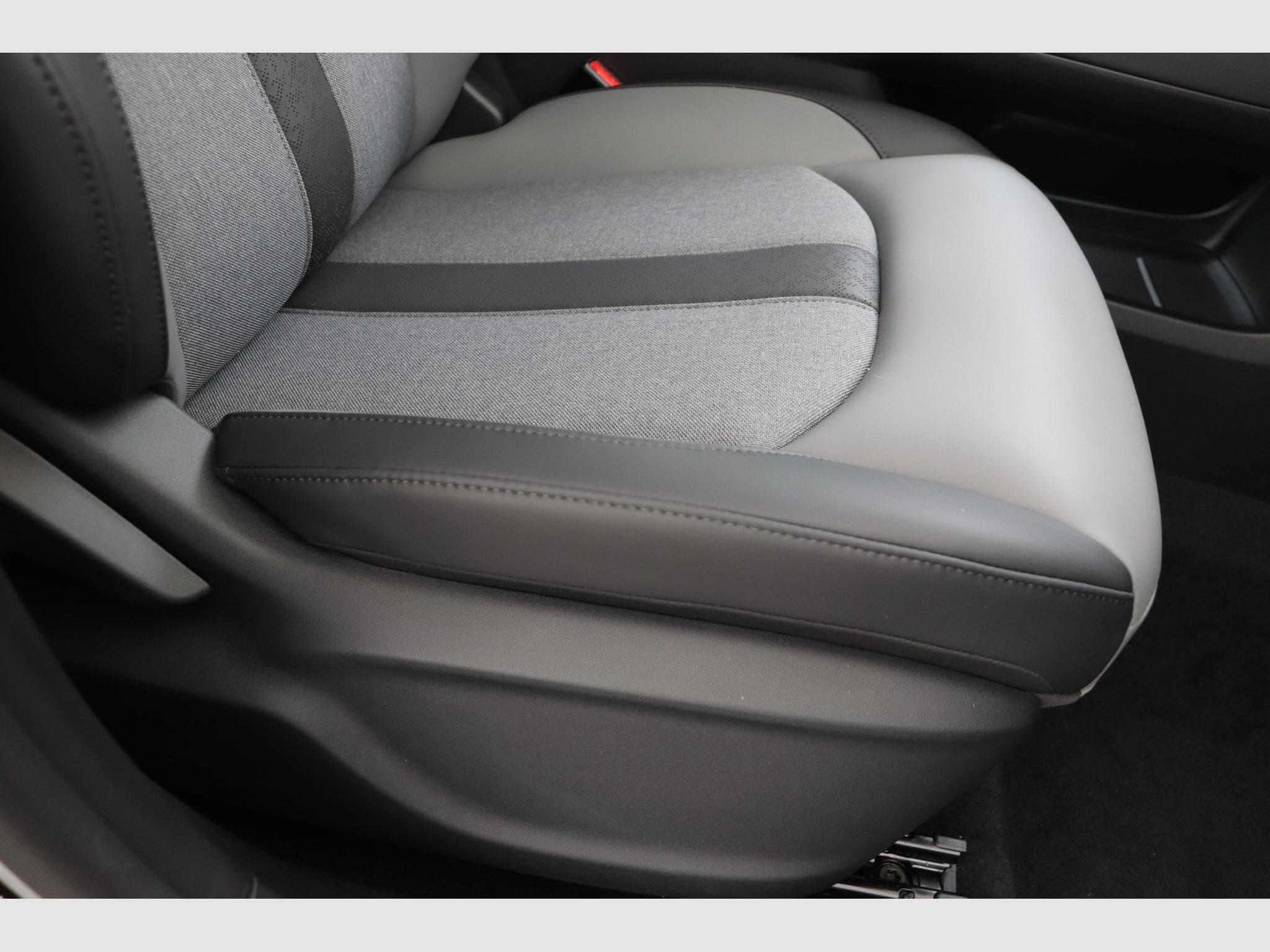 Mg MG5 Luxury (2026) - Photo 15