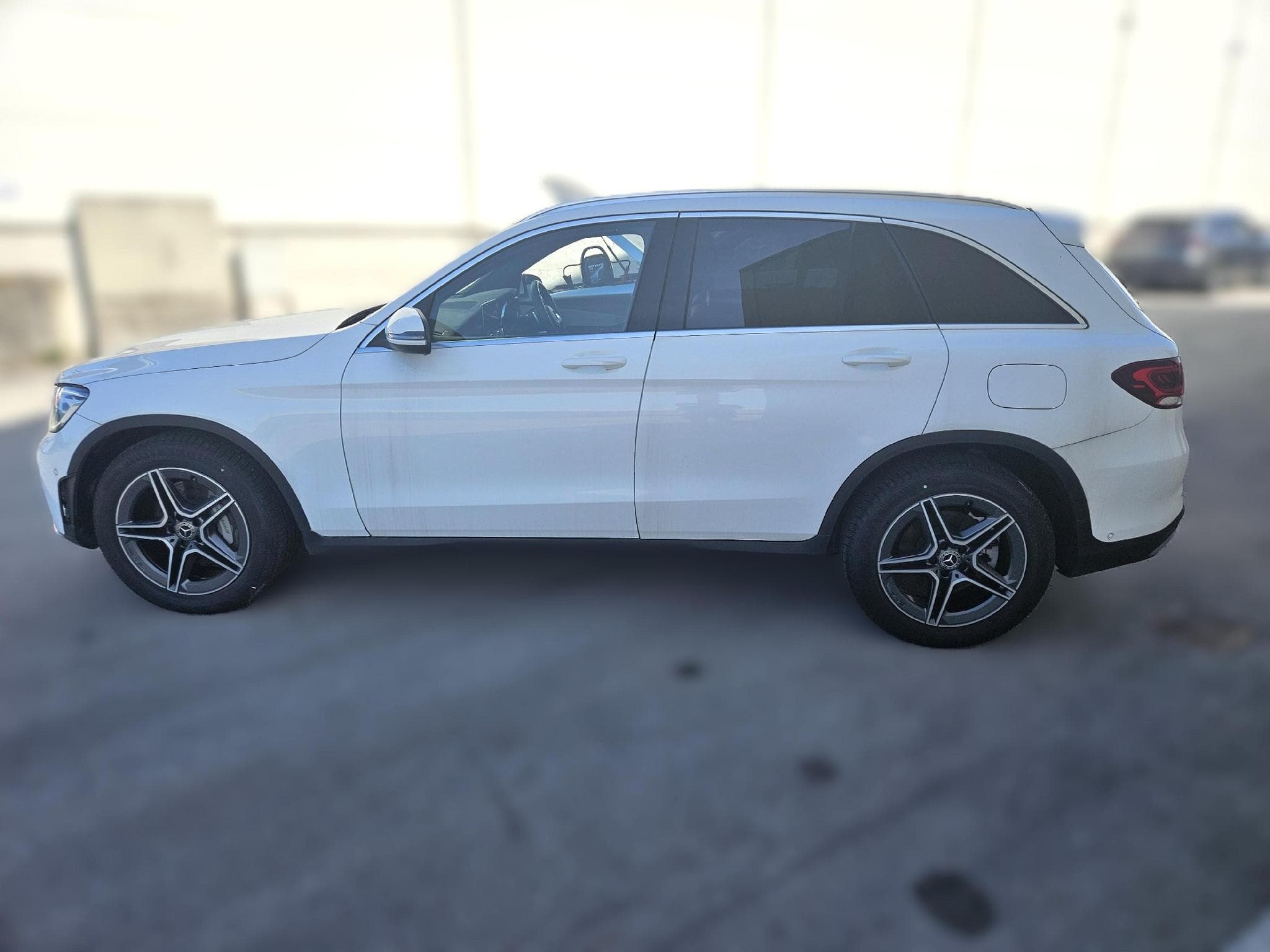 Mercedes GLC AMG Line (2020) - Photo 4
