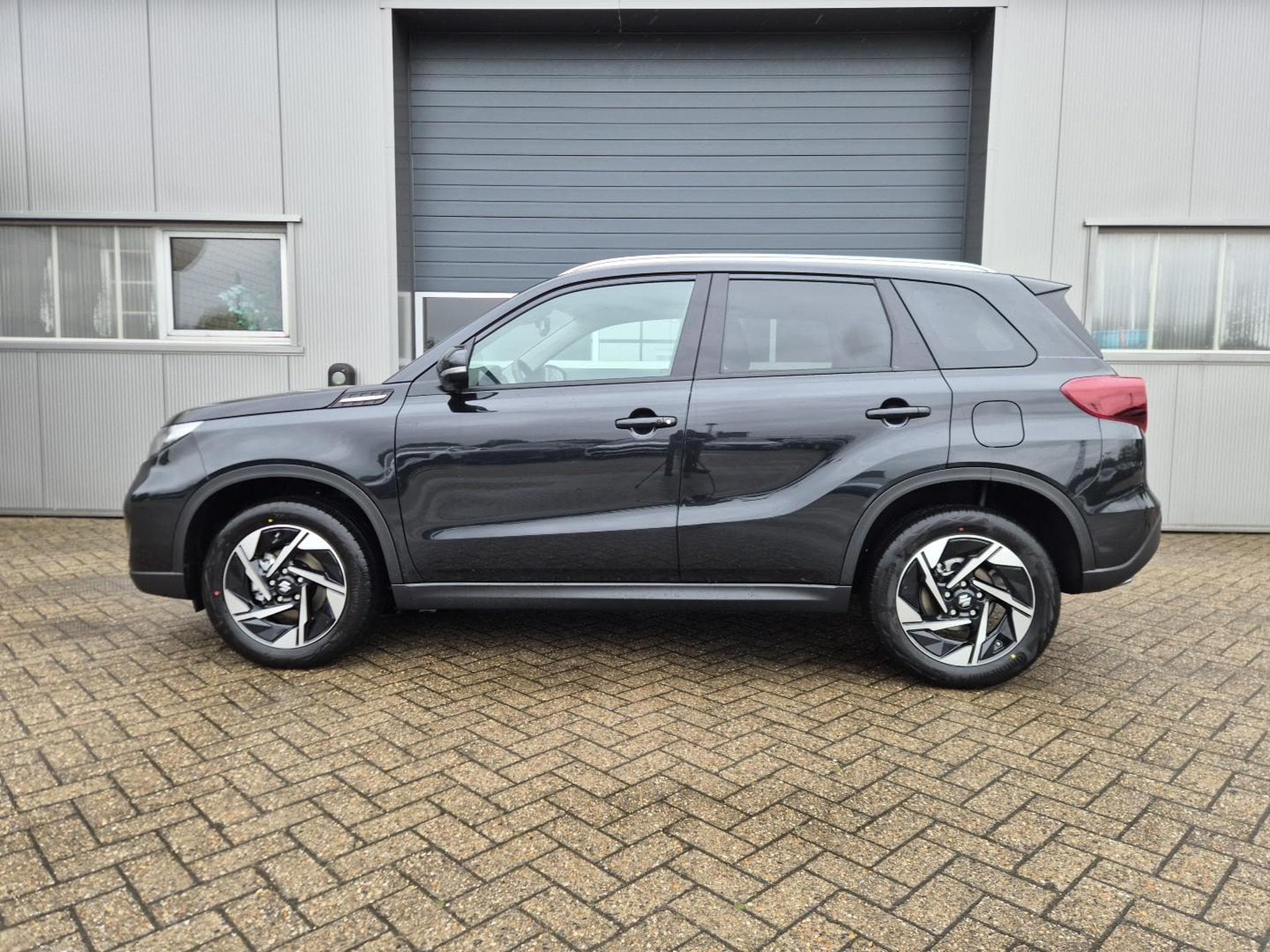 Suzuki Vitara Comfort+ (2026) - Photo 2