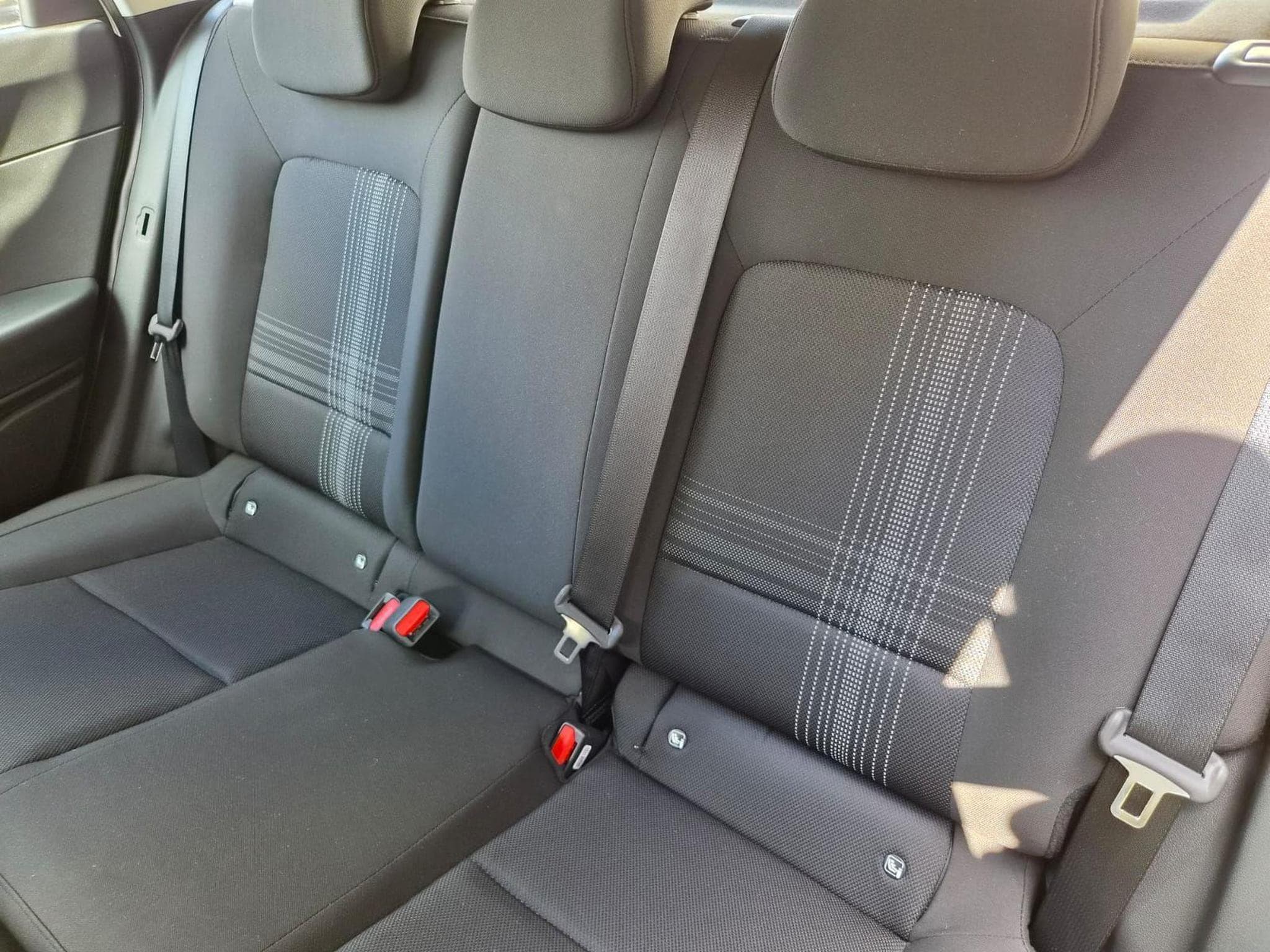 Hyundai i20 Standard (2026) - Photo 12