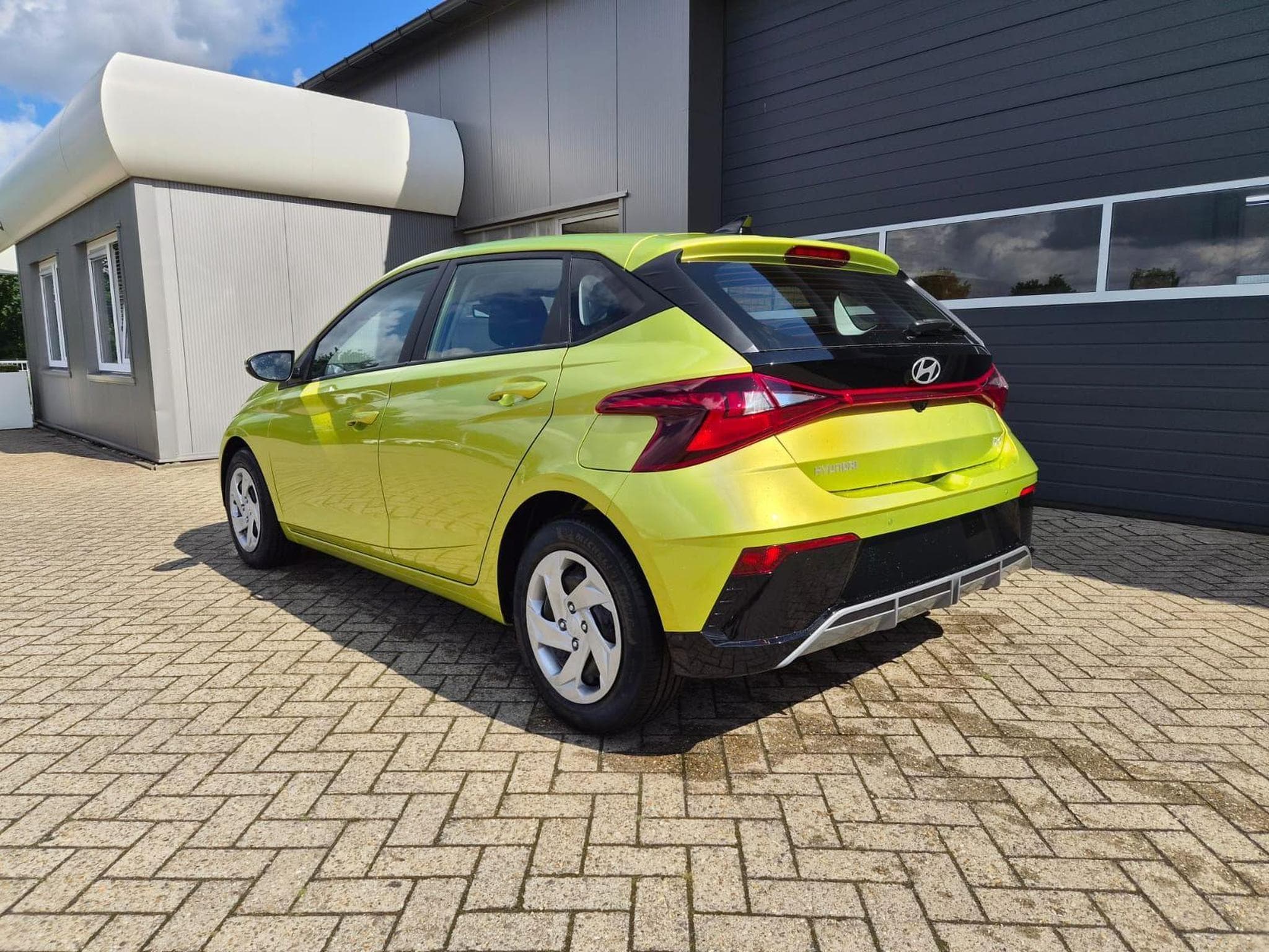 Hyundai i20 Standard (2026) - Photo 3