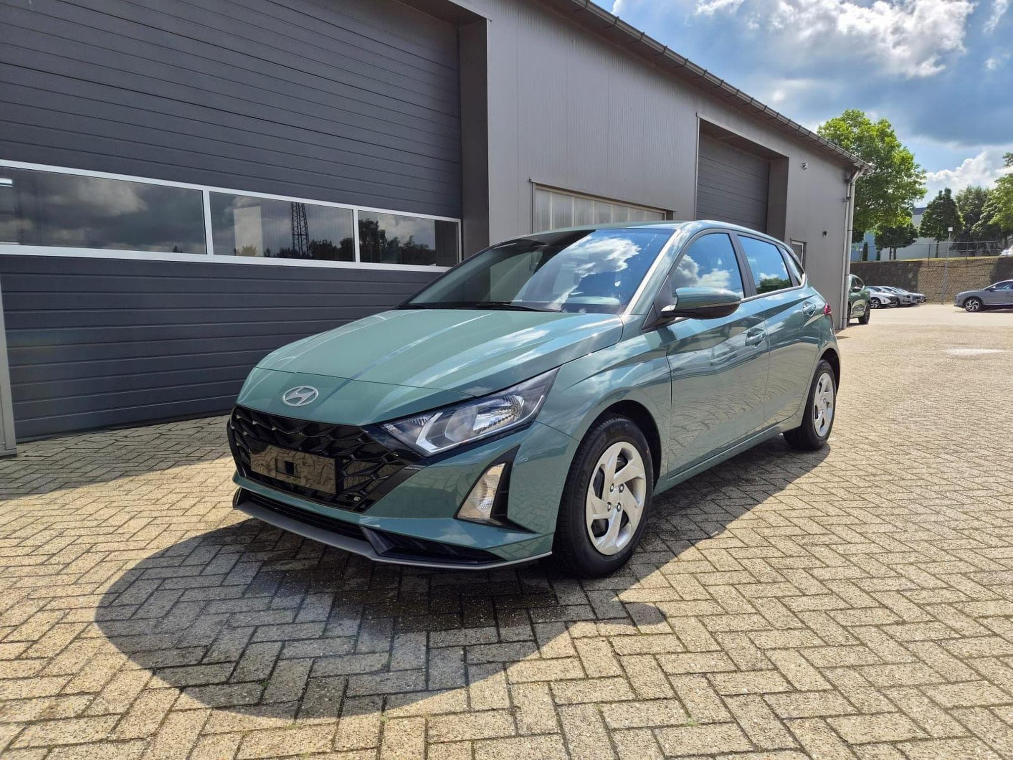 Hyundai i20 Standard (2026) - Photo 1