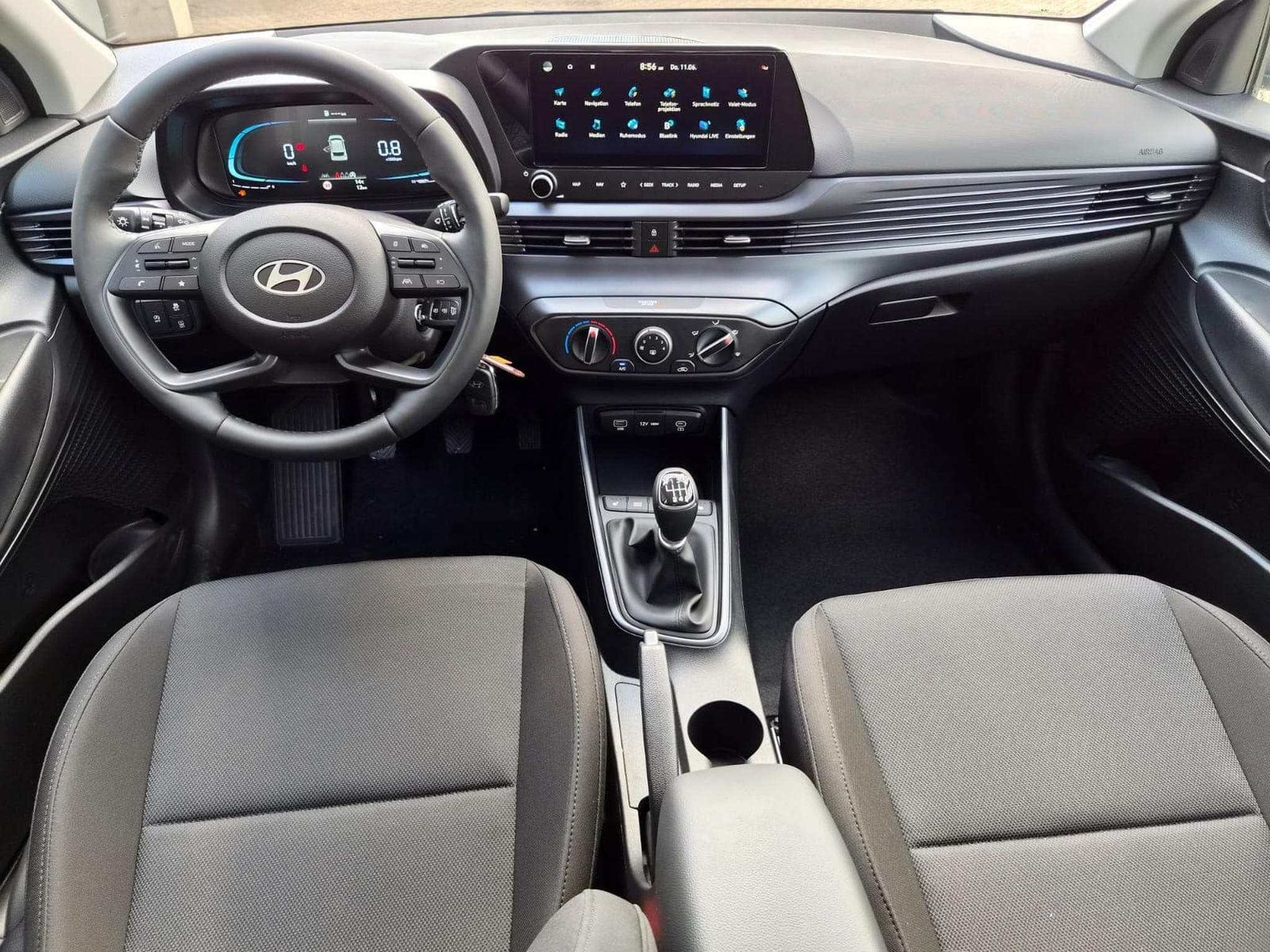 Hyundai i20 Standard (2026) - Photo 10