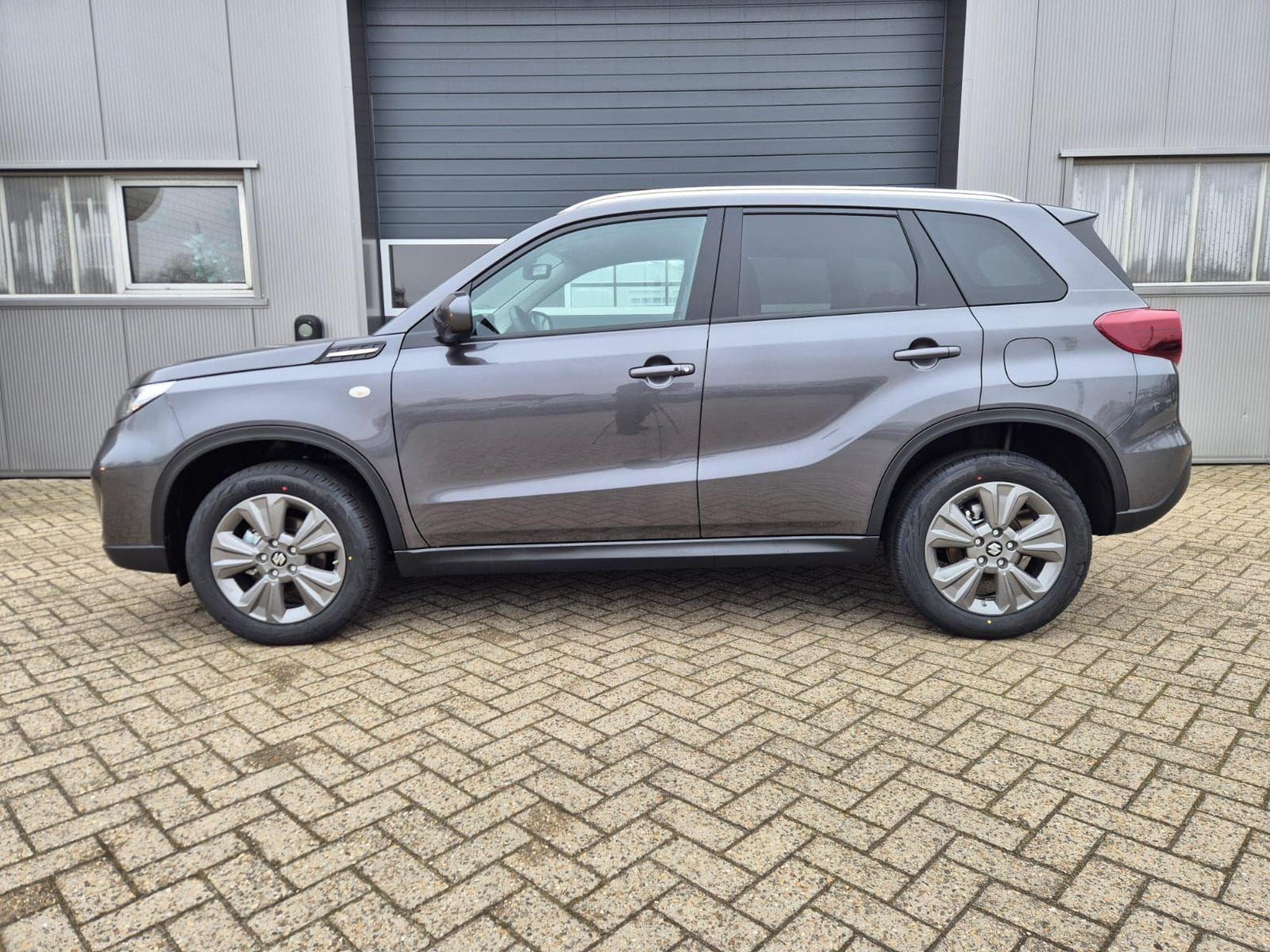Suzuki Vitara Comfort+ (2026) - Photo 2