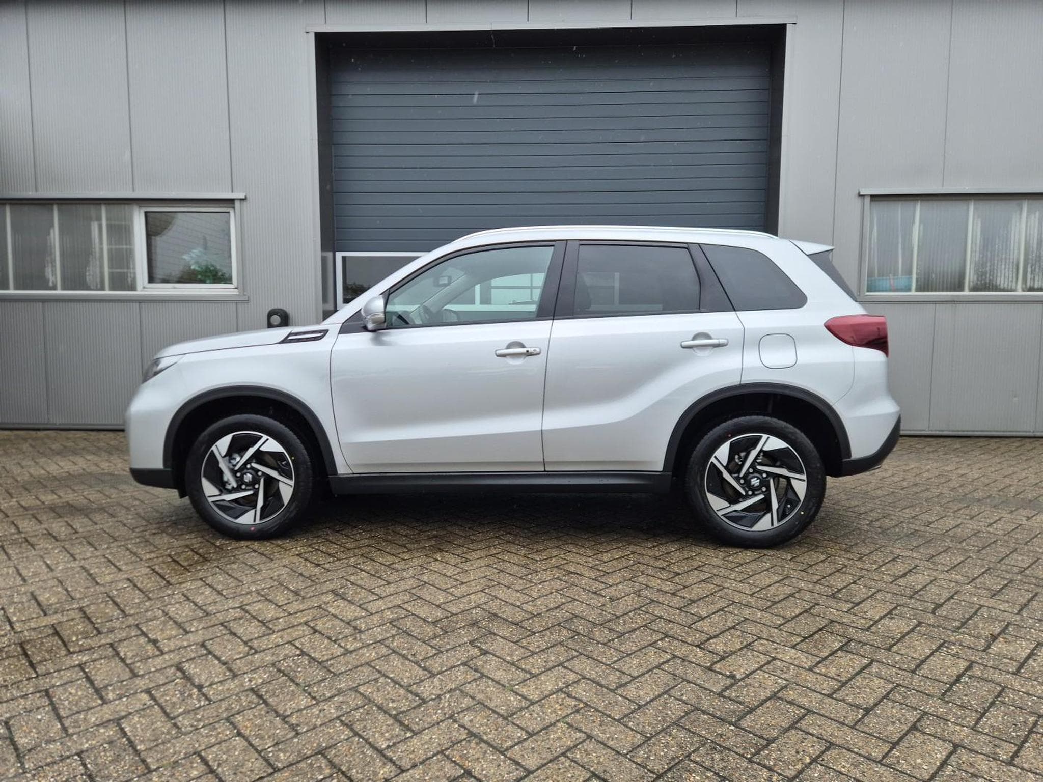 Suzuki Vitara Comfort+ (2026) - Photo 2