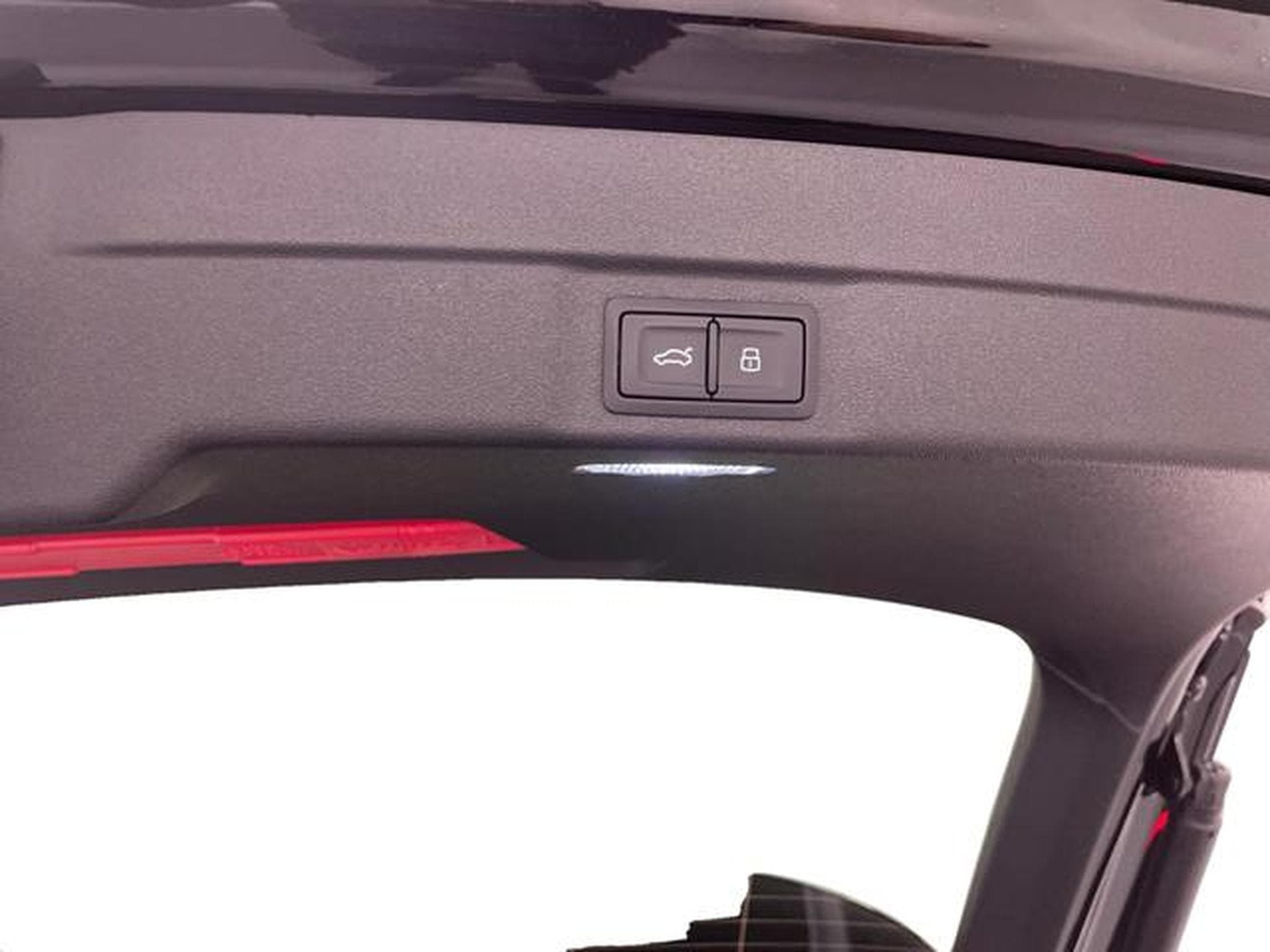 Audi A6 S-Line (2025) - Photo 10