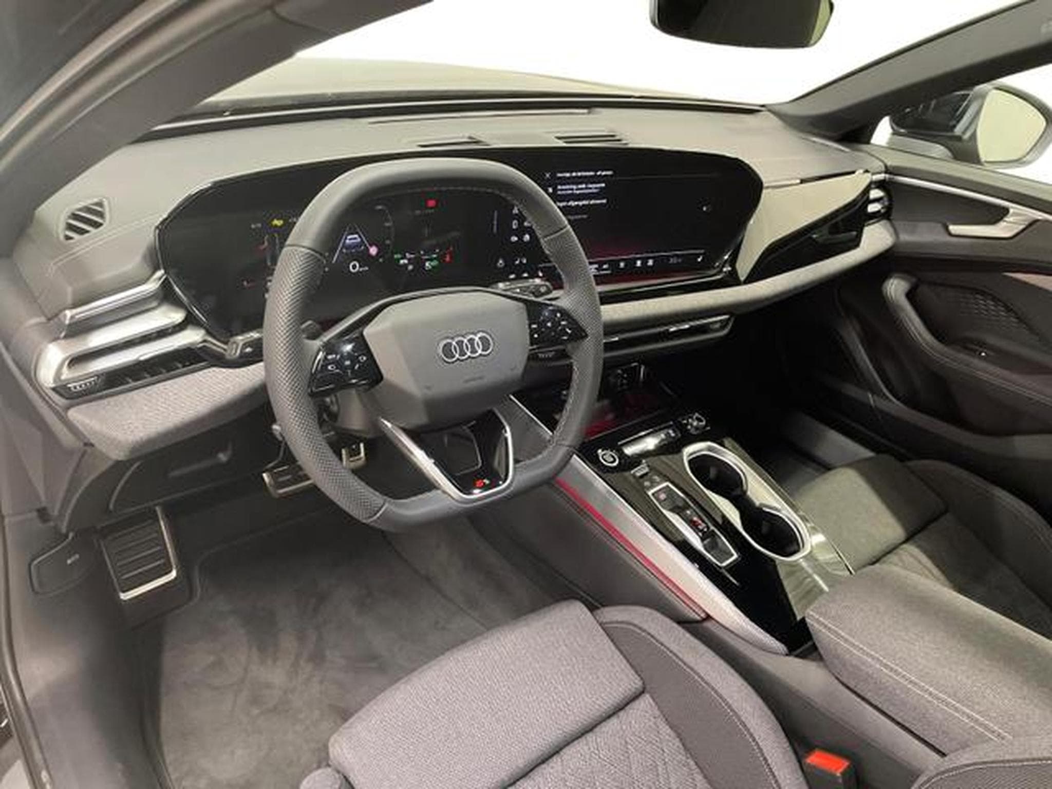 Audi A6 S-Line (2025) - Photo 14