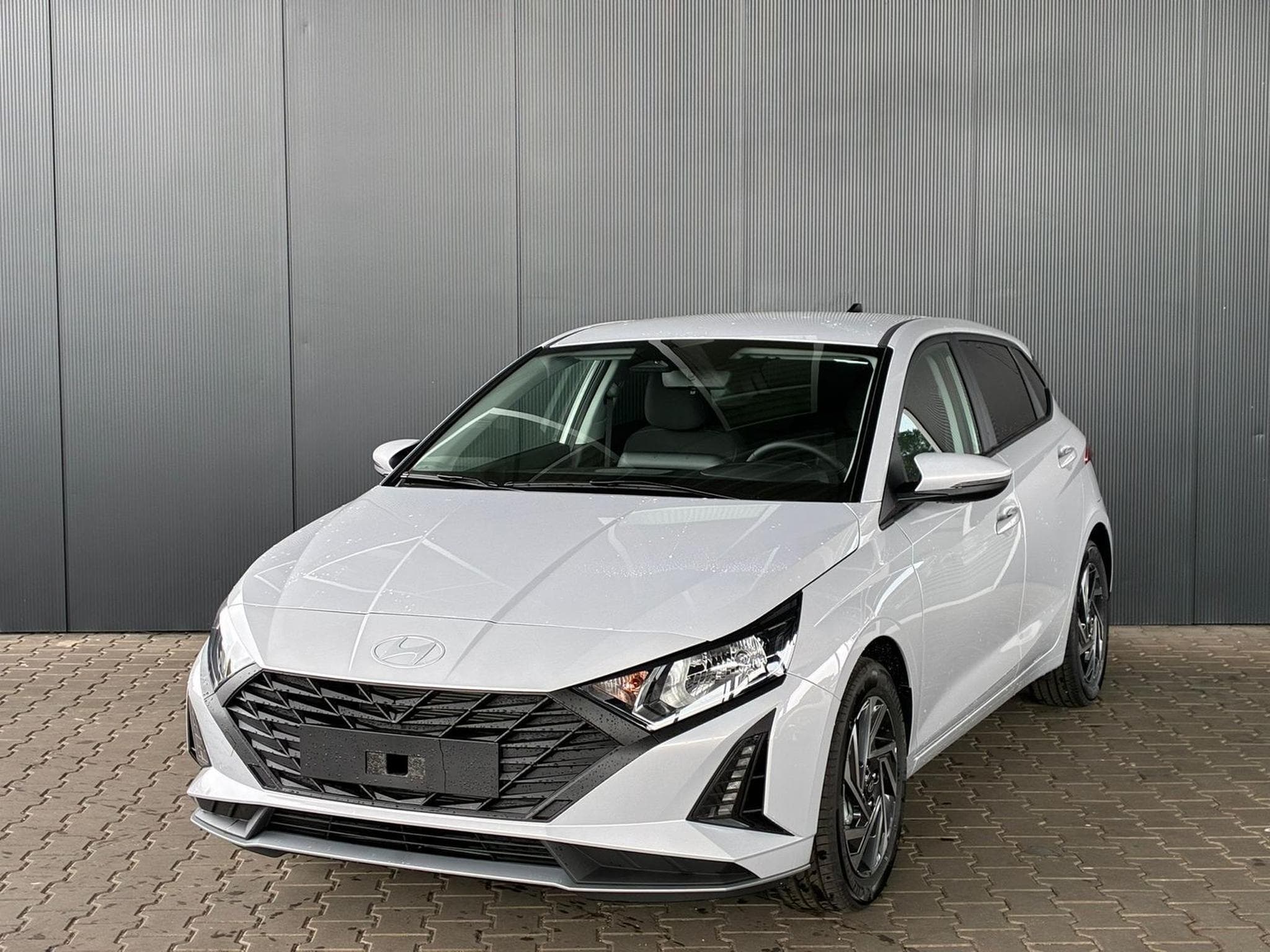 Hyundai i20 Standard (2025) - Photo 1
