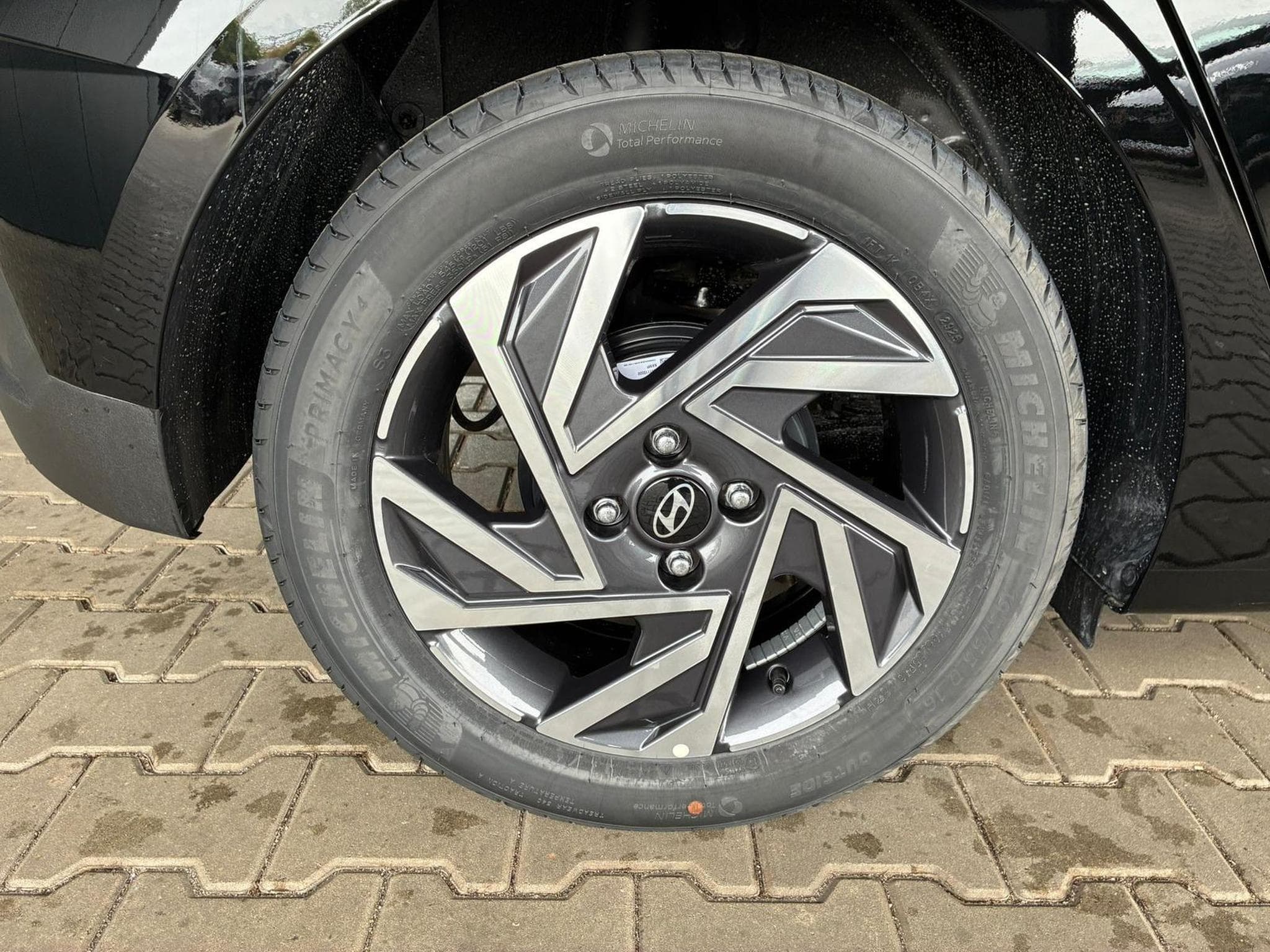 Hyundai i20 Standard (2025) - Photo 11