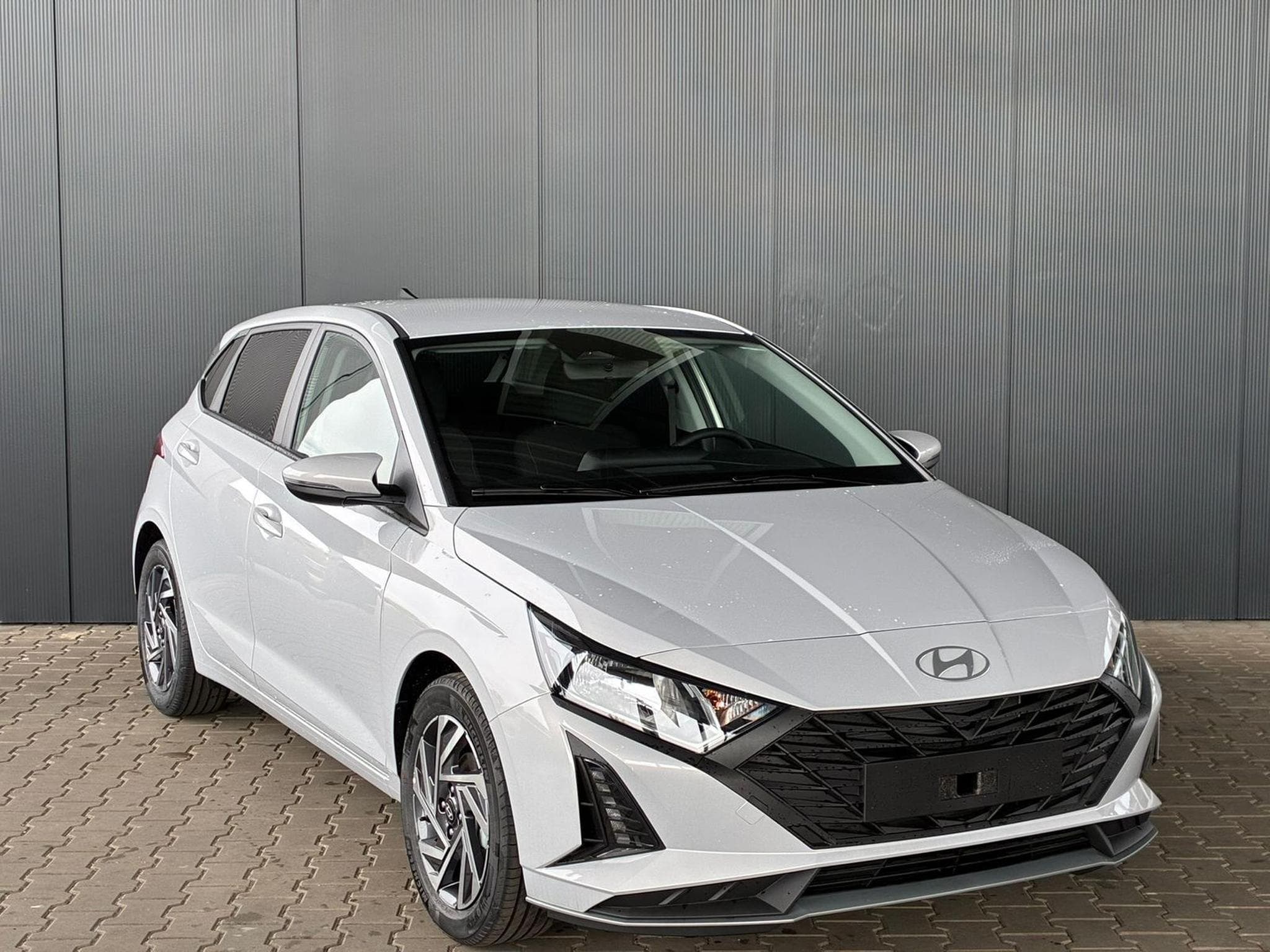 Hyundai i20 Standard (2025) - Photo 4