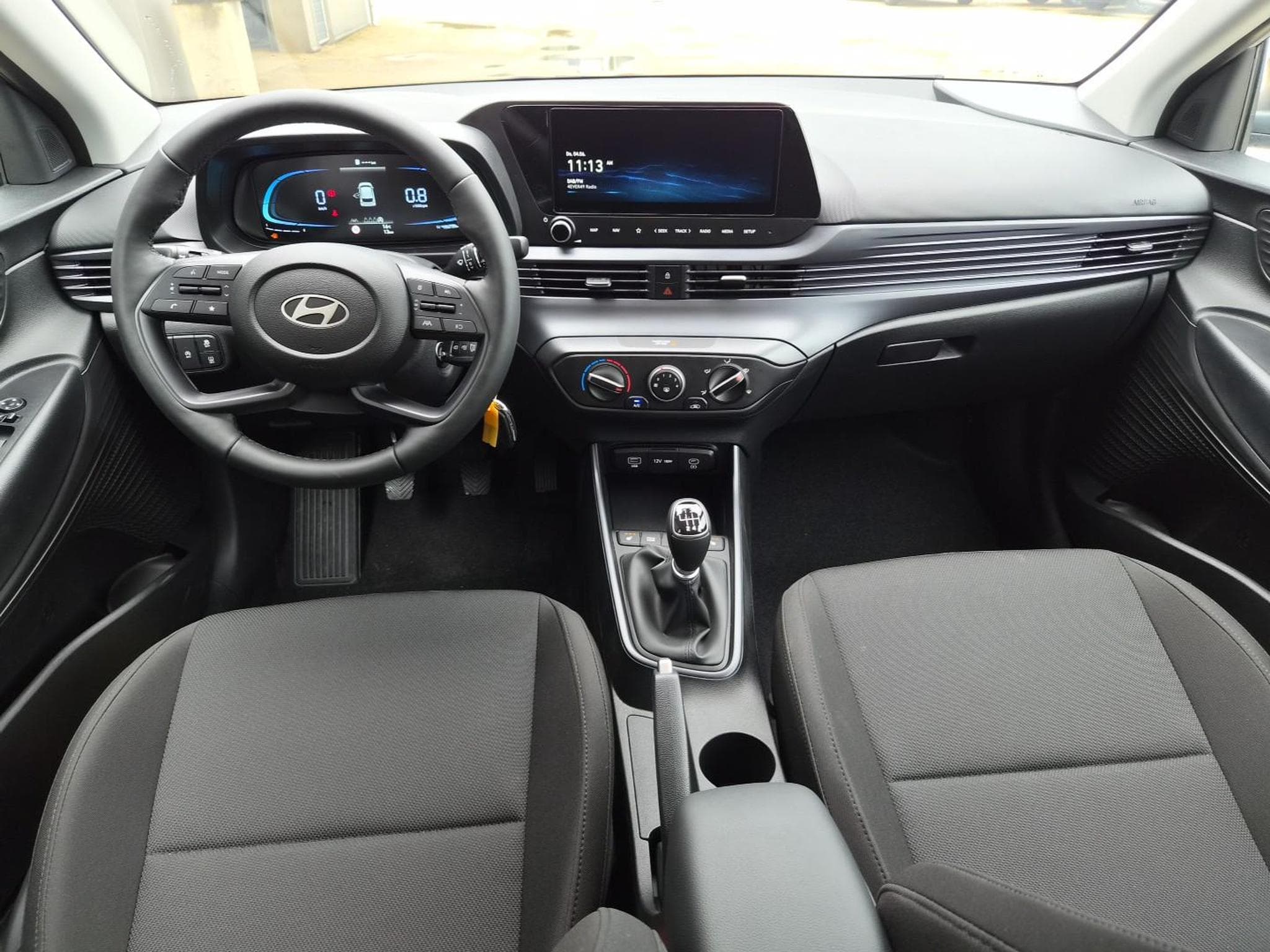 Hyundai i20 Standard (2026) - Photo 10