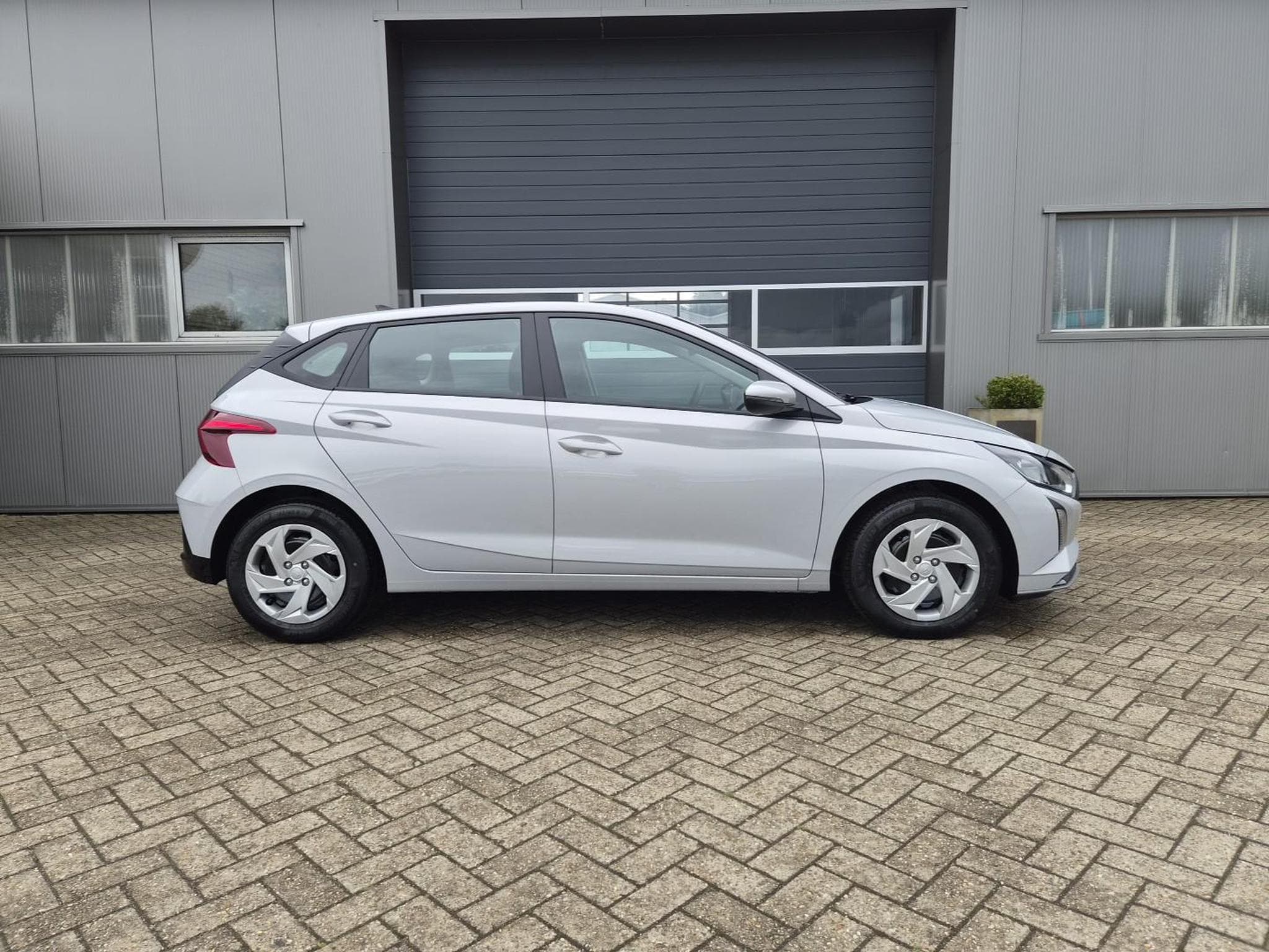 Hyundai i20 Standard (2026) - Photo 6
