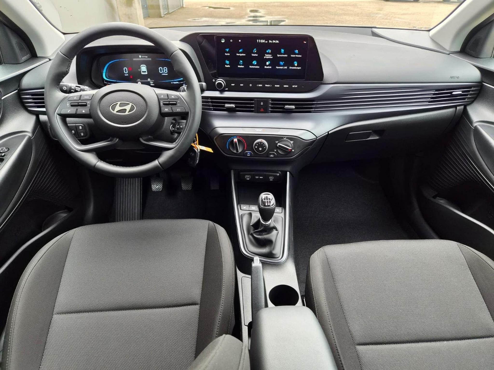 Hyundai i20 Standard (2026) - Photo 10