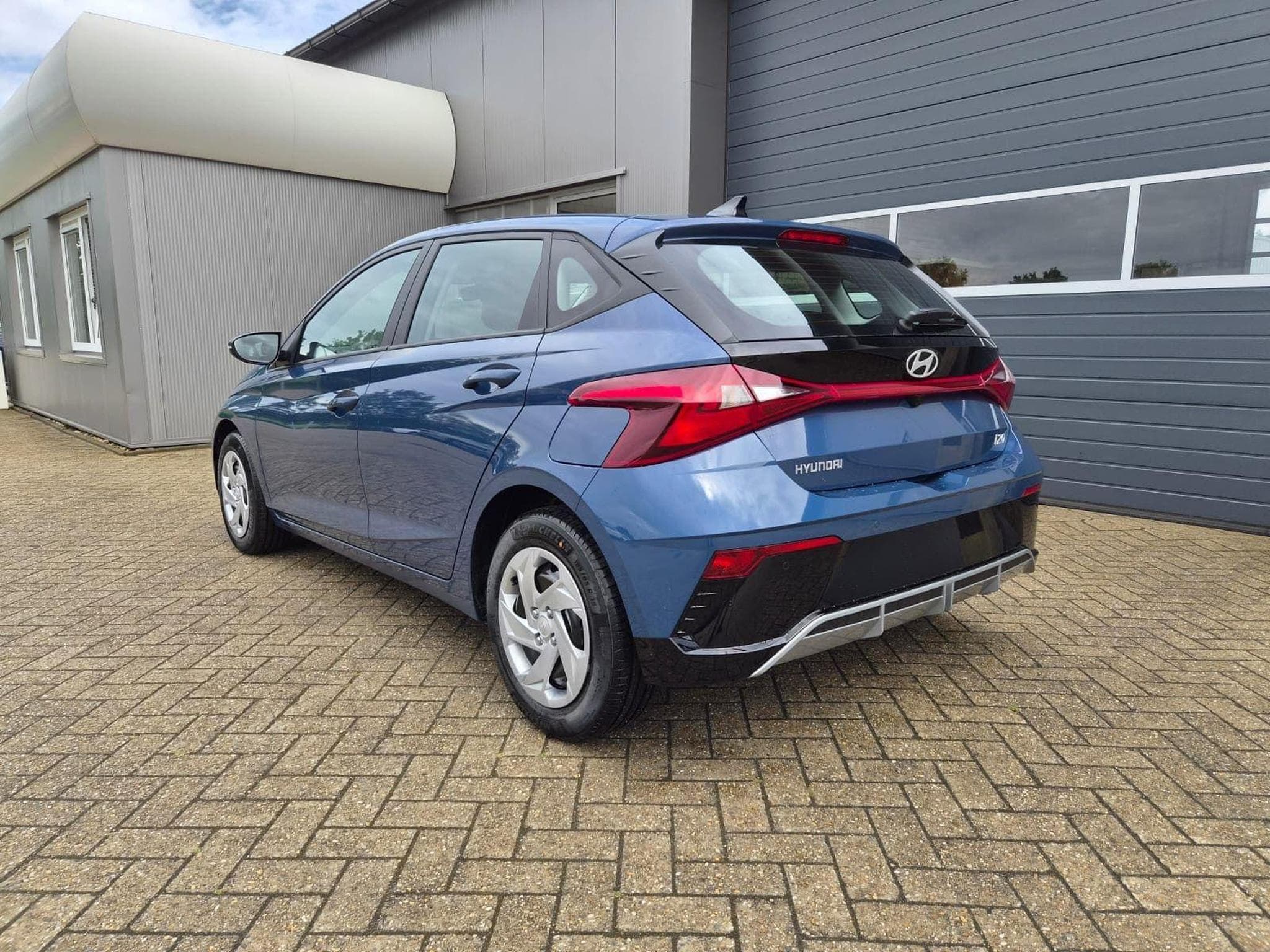 Hyundai i20 Standard (2026) - Photo 2
