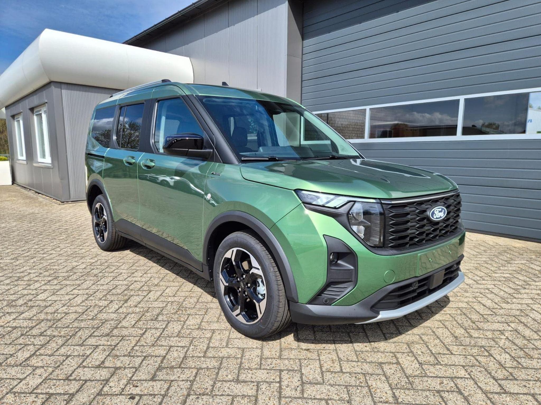 Ford Tourneo Active Courier (2026) - Photo 7