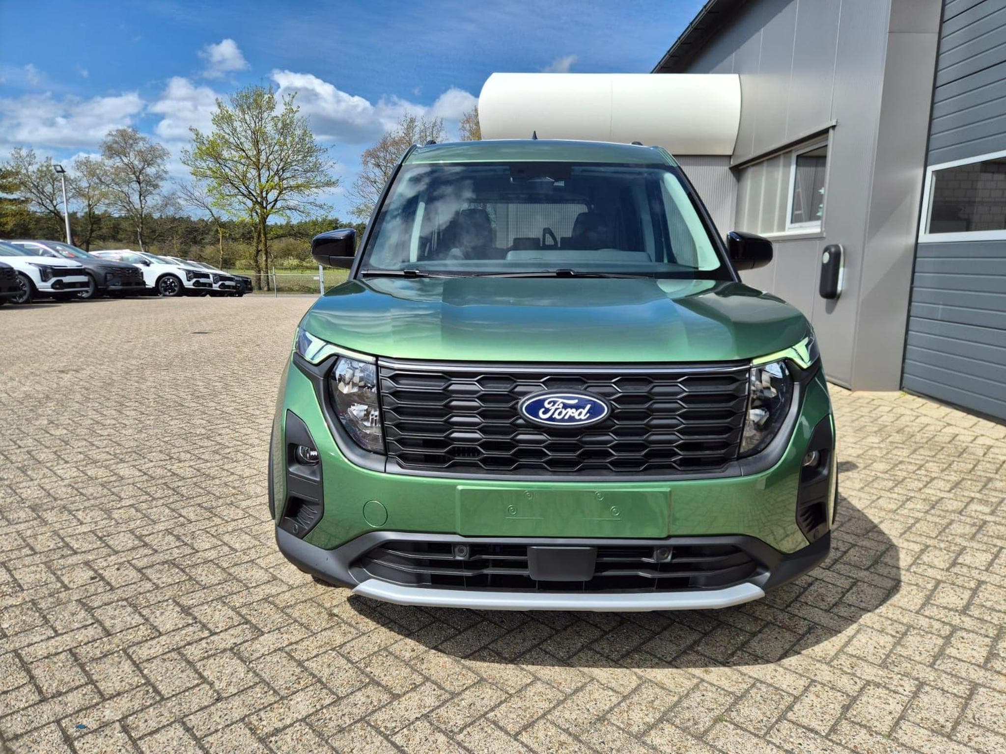 Ford Tourneo Active Courier (2026) - Photo 8
