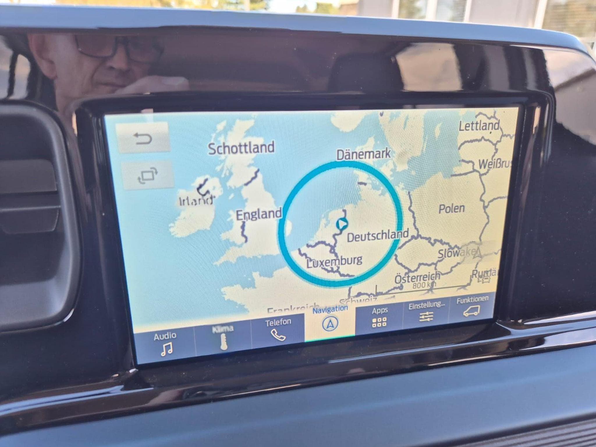 Ford Tourneo Active (2026) - Photo 18