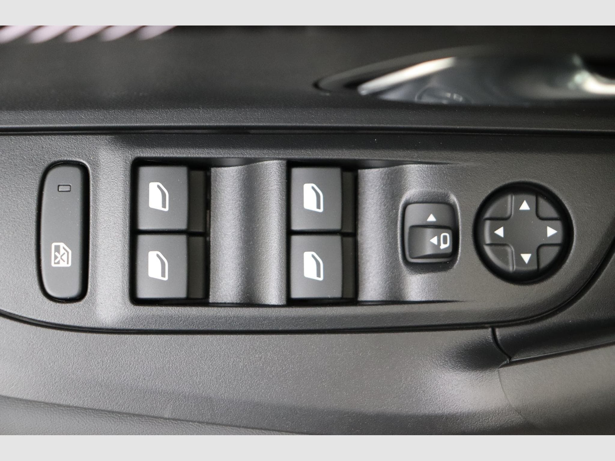 Peugeot 2008 Allure (2026) - Photo 17