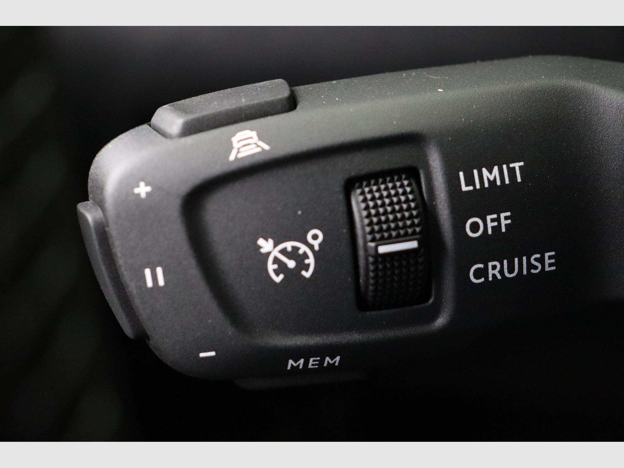 Peugeot 2008 Allure (2026) - Photo 19