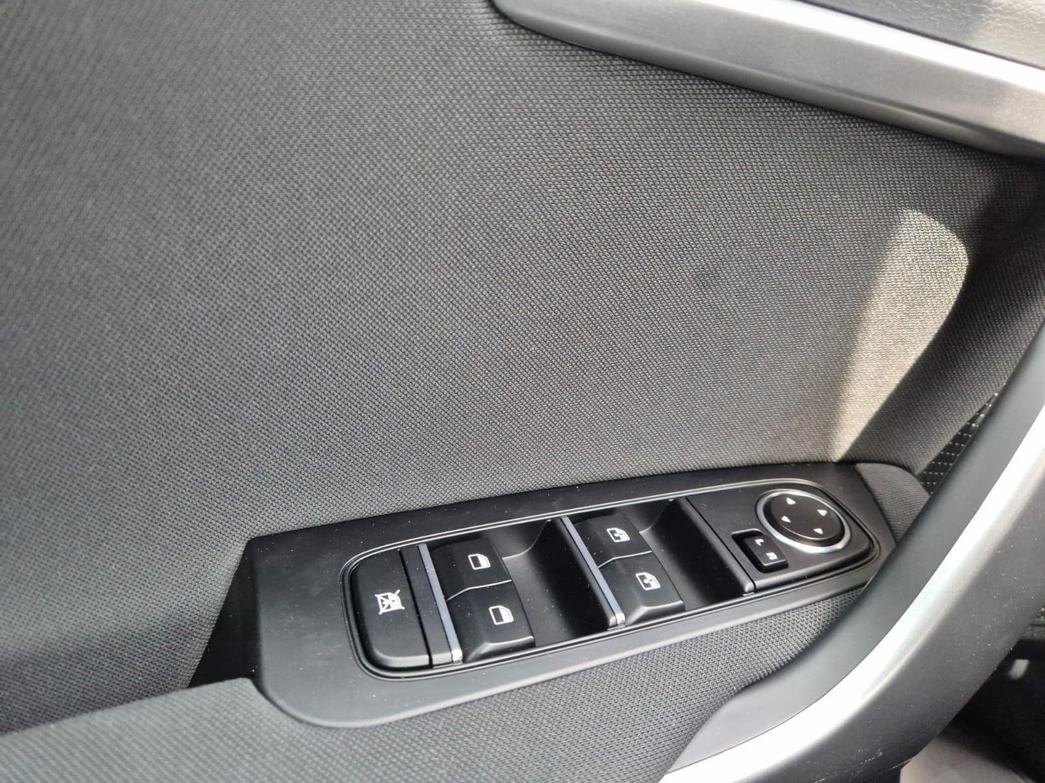 Kia Xceed Standard (2026) - Photo 13