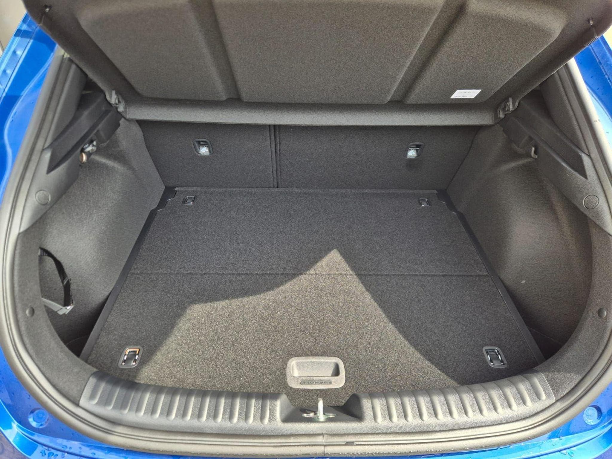 Kia Xceed Standard (2026) - Photo 9