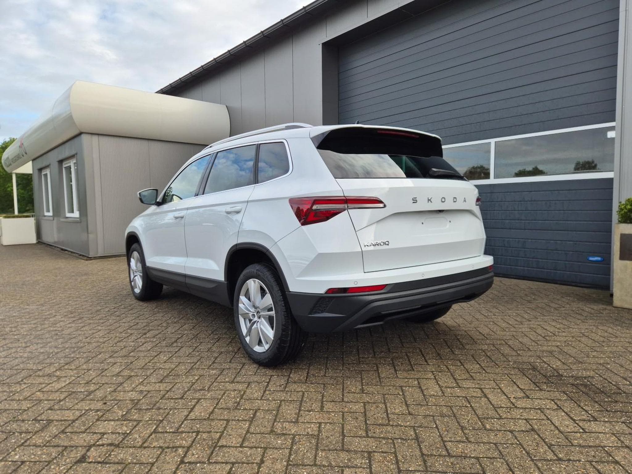 Skoda Karoq Standard (2026) - Photo 3