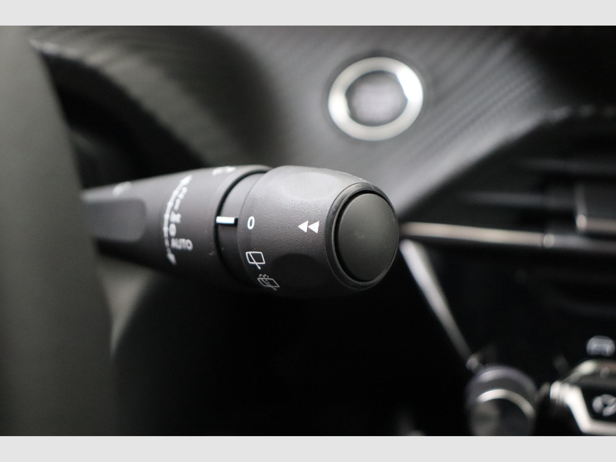 Peugeot 2008 Allure (2026) - Photo 18