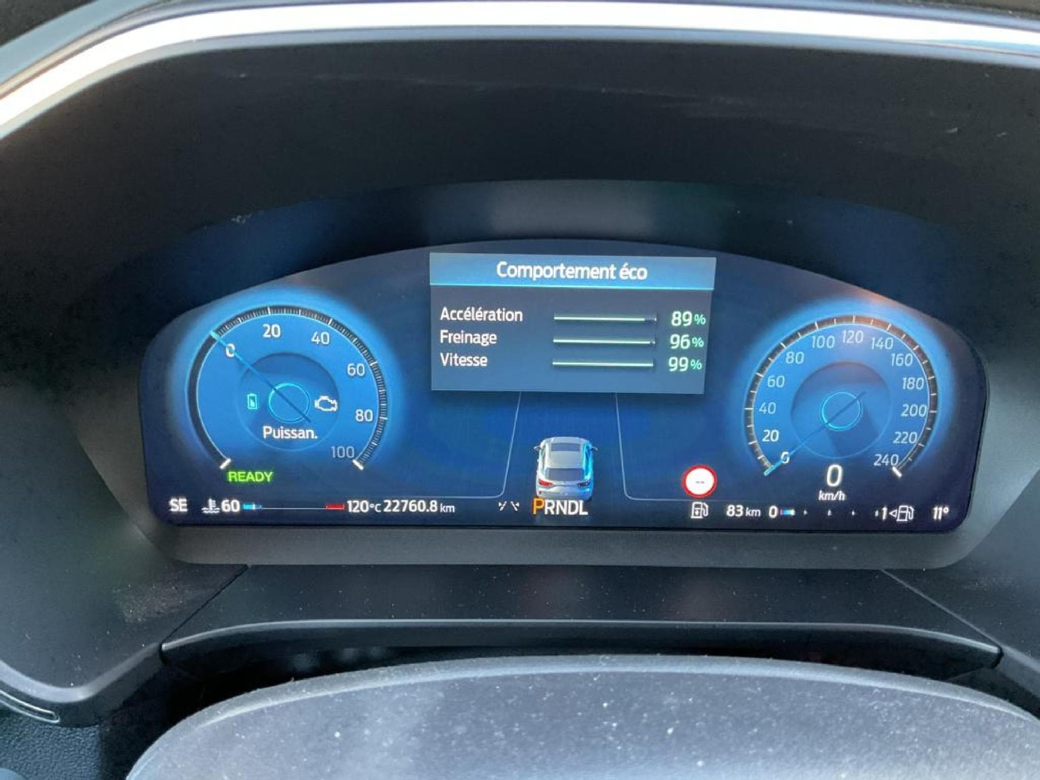 Ford Kuga Kuga 2.5 Duratec Hybrid FHEV Titanium FWD (EURO 6e (2024) - Photo 11