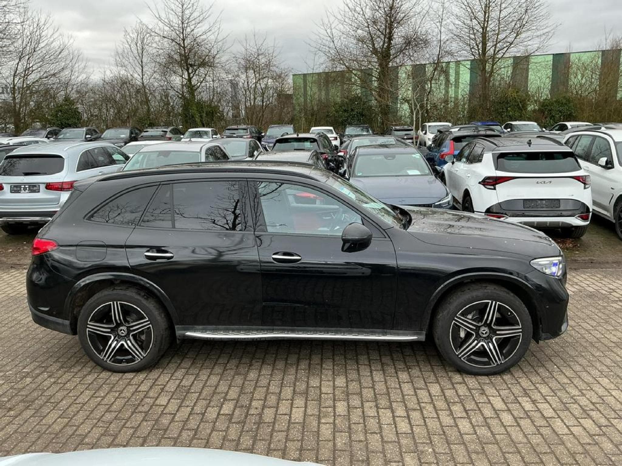 Mercedes GLC AMG-Line (2023) - Photo 8