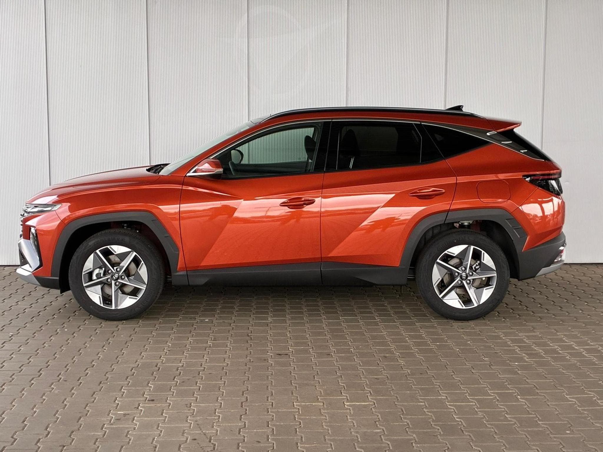 Hyundai Tucson E-Motion (2025) - Photo 2