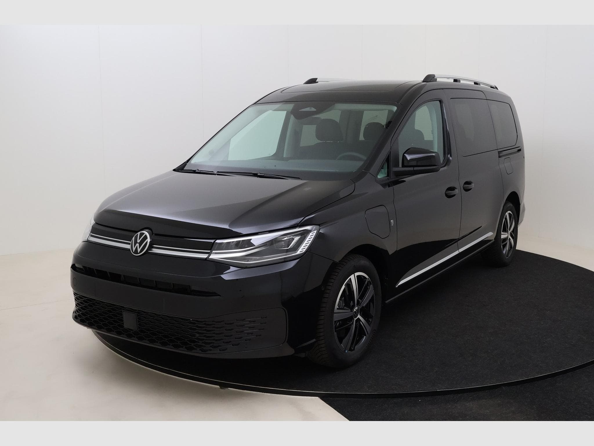 VW Caddy Maxi Style 5pl (2026) - Photo 1