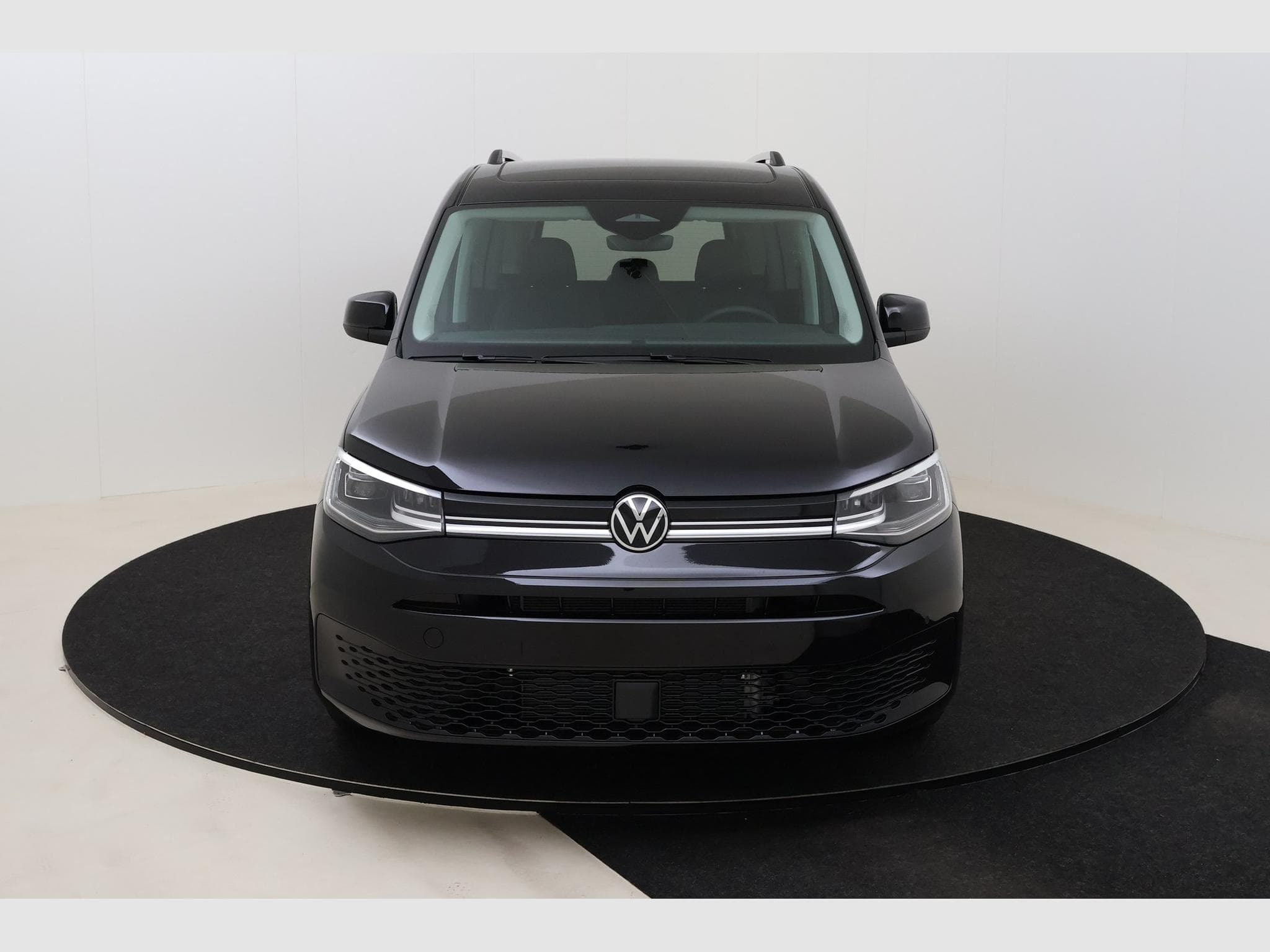 VW Caddy Maxi Style 5pl (2026) - Photo 2