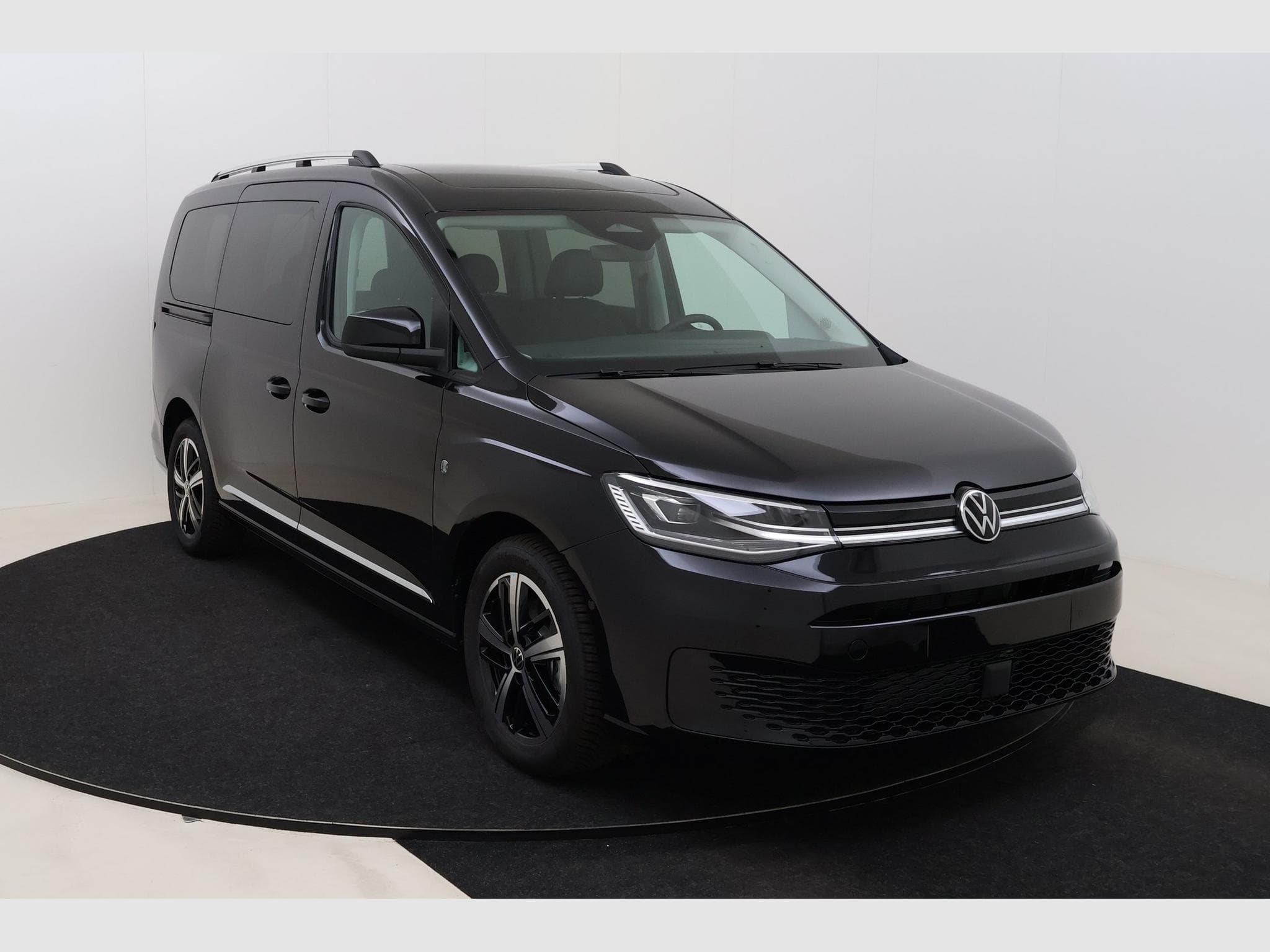 VW Caddy Maxi Style 5pl (2026) - Photo 3