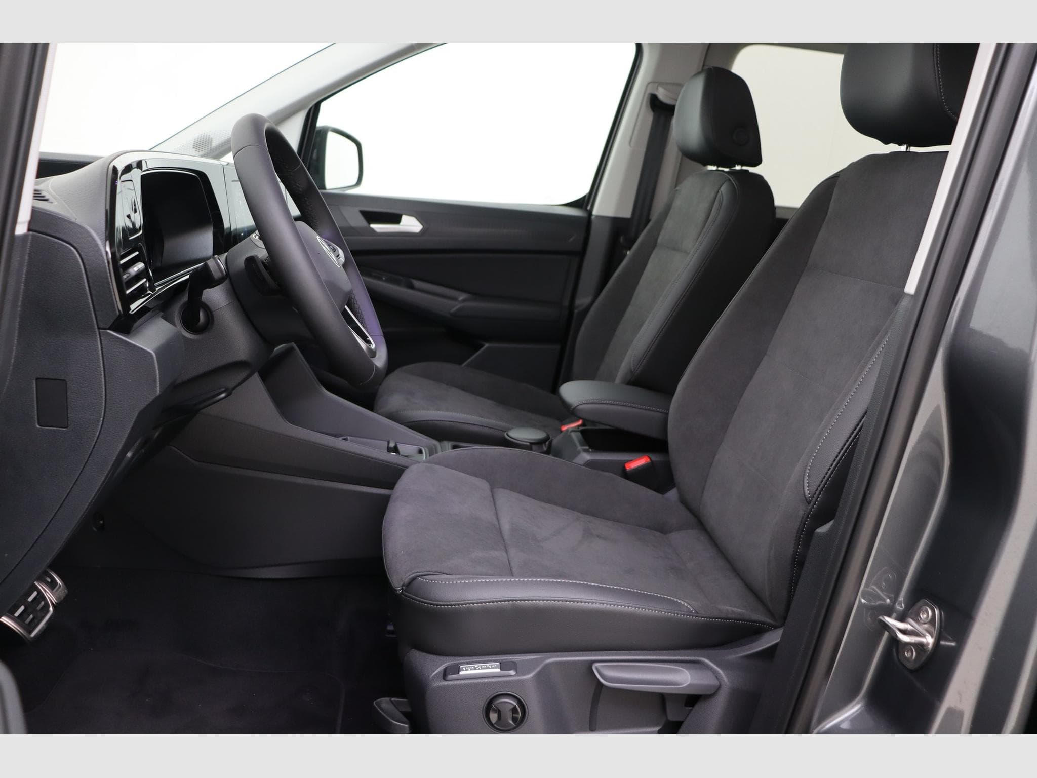 VW Caddy Maxi Style 5pl (2026) - Photo 13