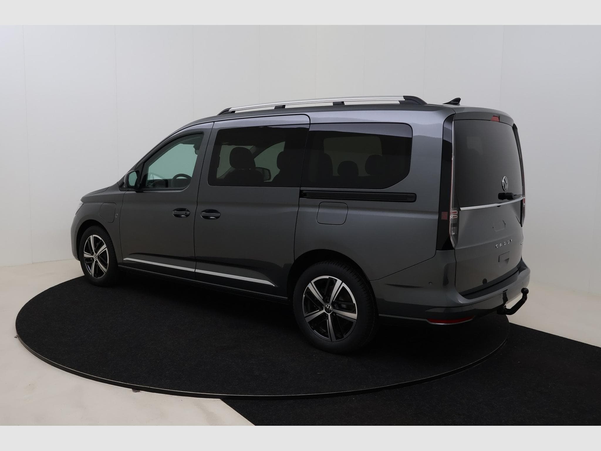 VW Caddy Maxi Style 5pl (2026) - Photo 8
