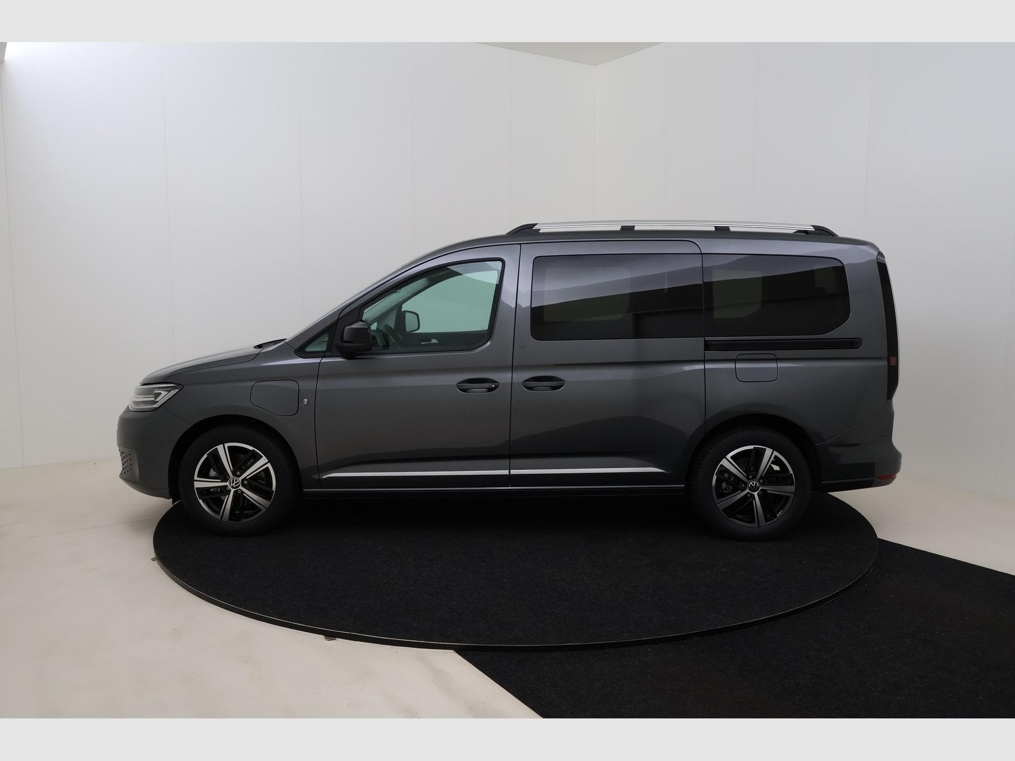VW Caddy Maxi Style 5pl (2026) - Photo 9