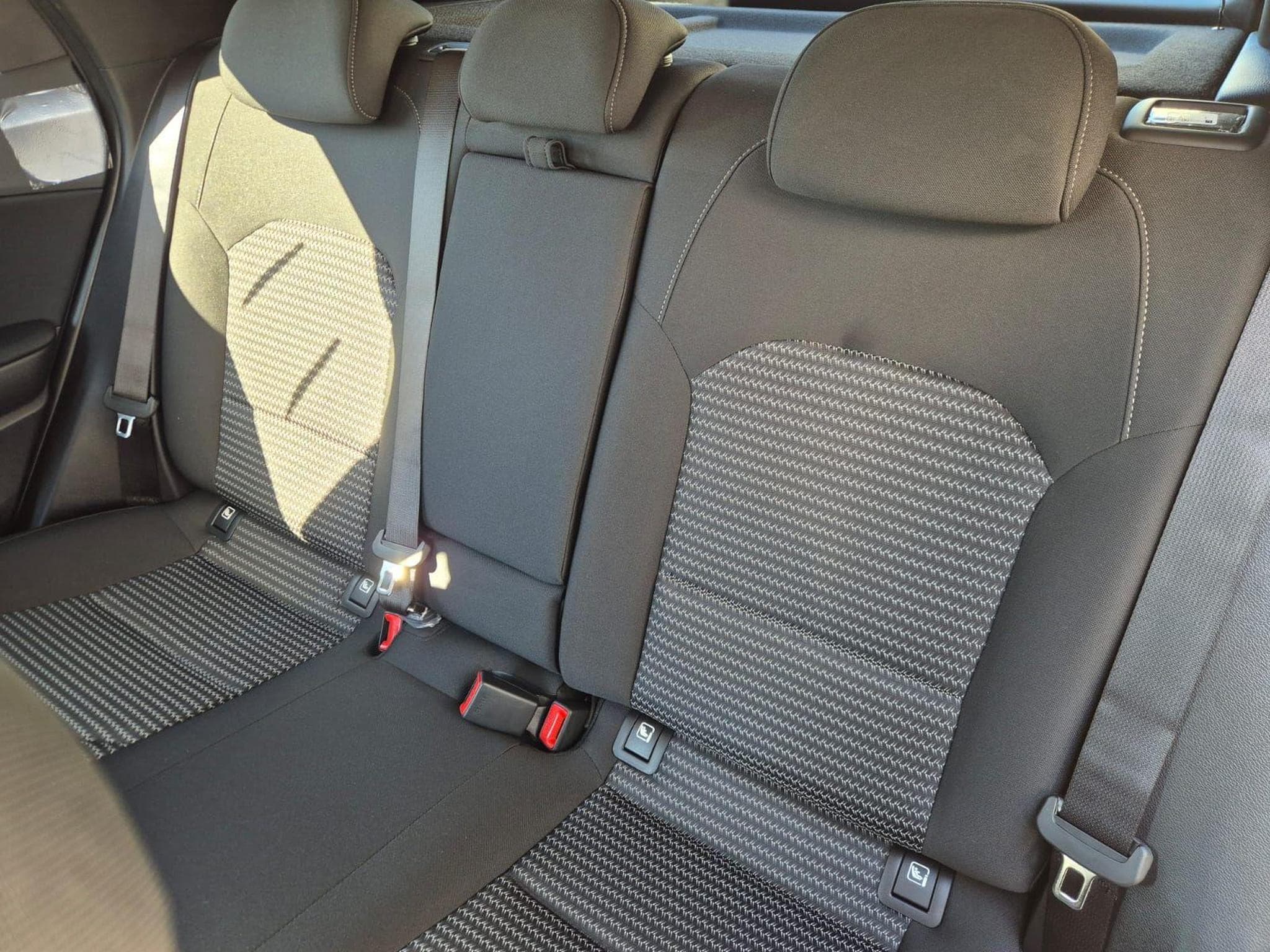 Kia Xceed Standard (2026) - Photo 12