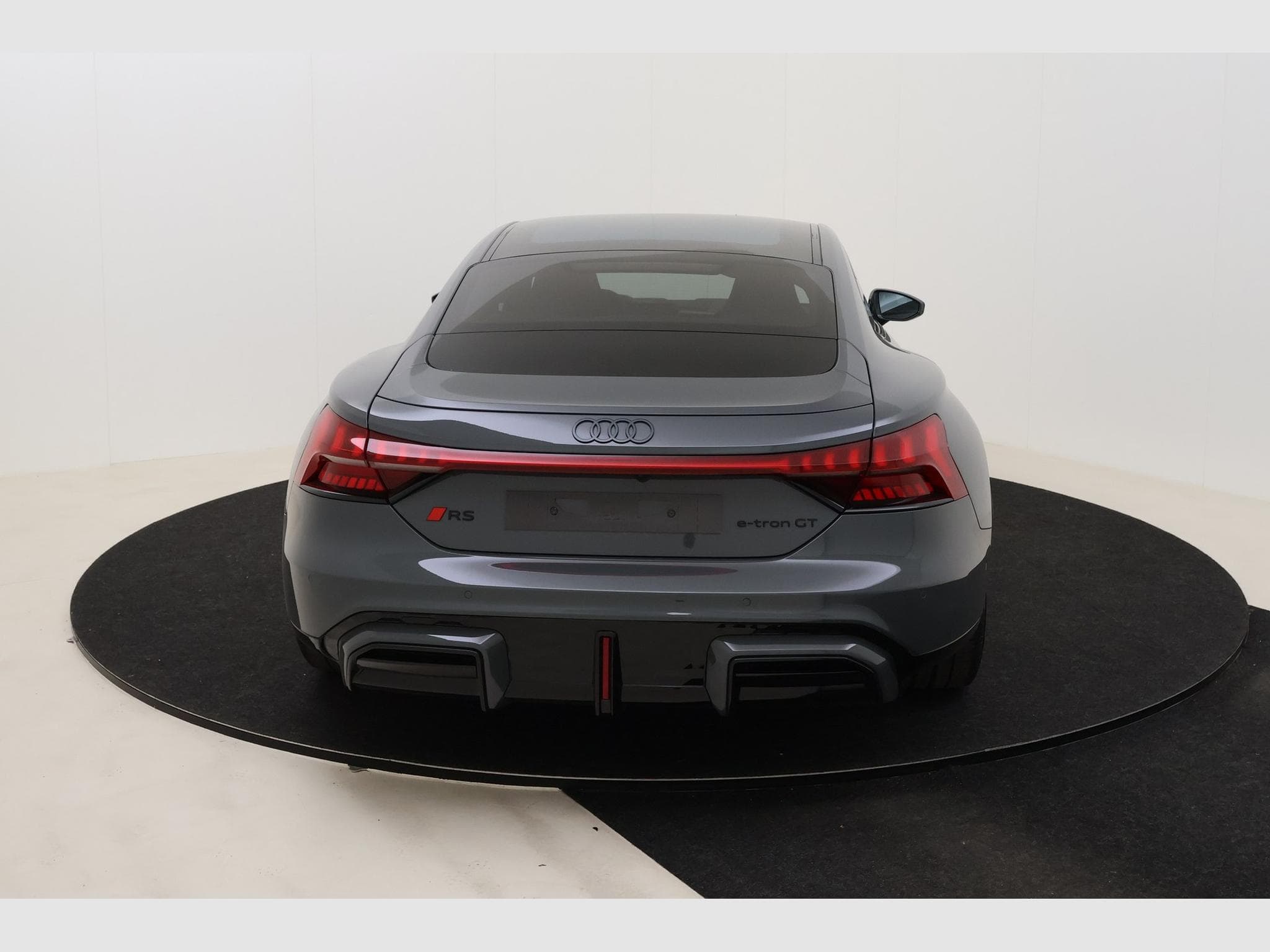 Audi RS e-tron GT Standard (2026) - Photo 7